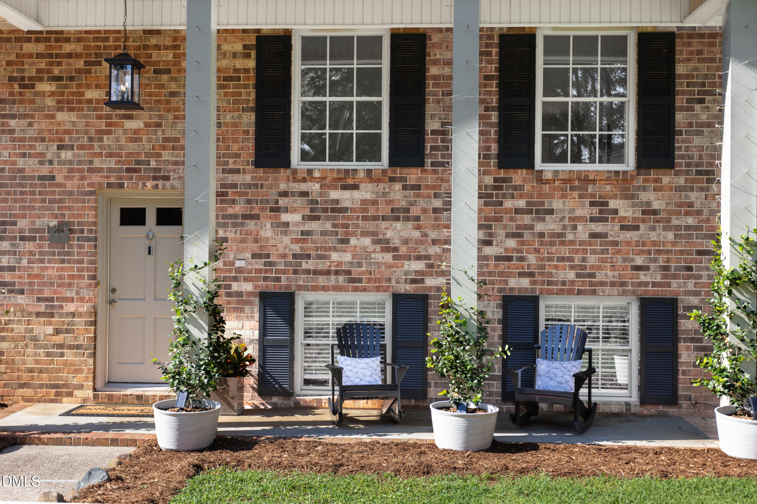 3519 Winding Way Property Photo 5