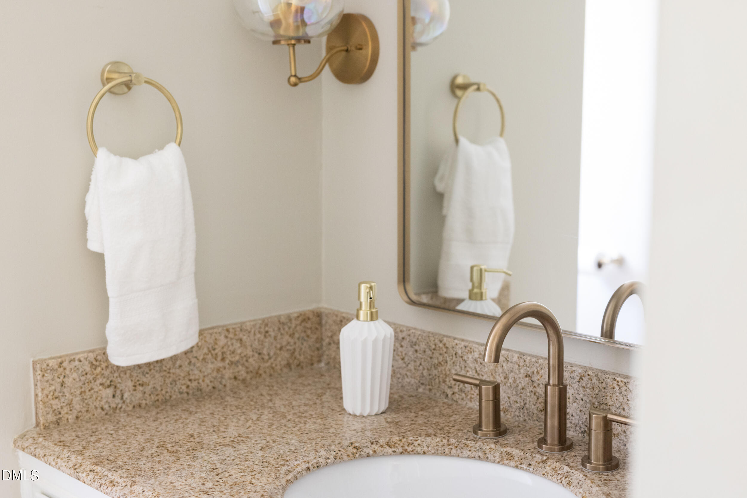 3519 Winding Way Property Photo 45