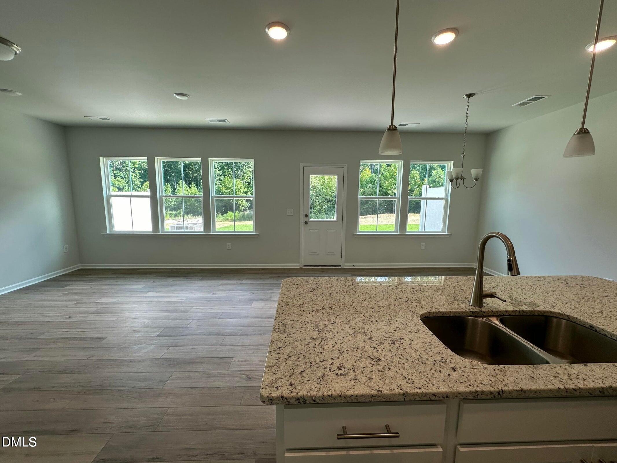 531 Glen Clova Drive Property Photo 8