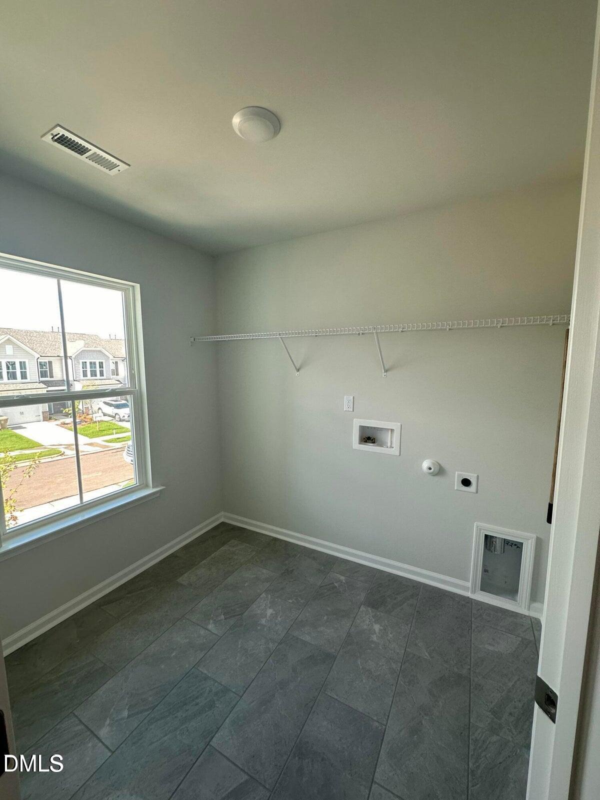 531 Glen Clova Drive Property Photo 14