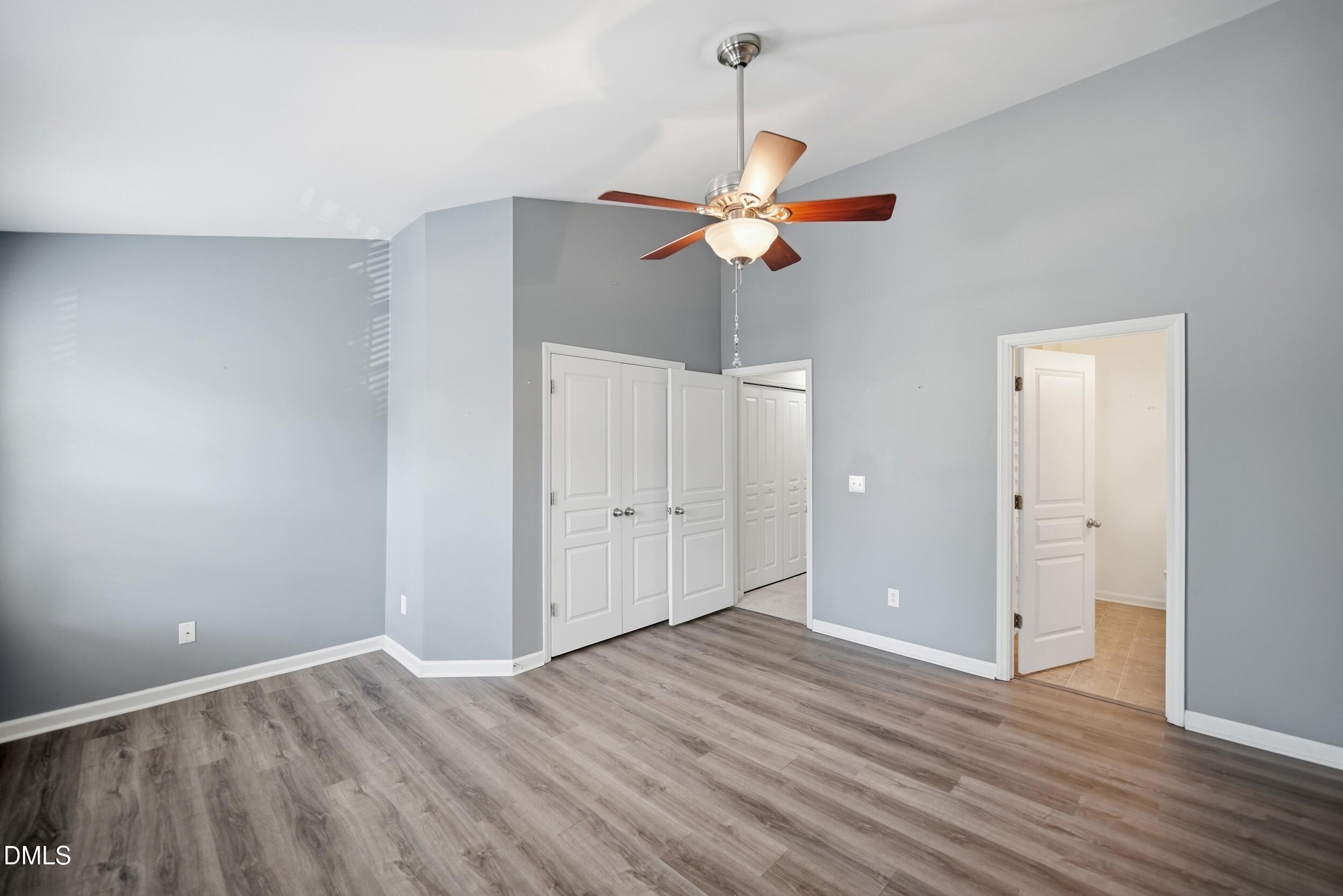 5311 Crescentview Parkway Property Photo 15
