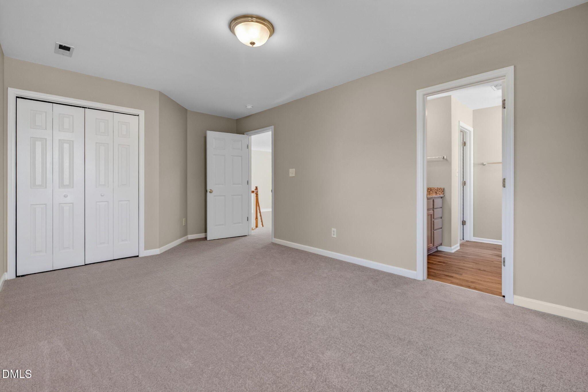 2525 Trailwood Hills Drive Property Photo 18