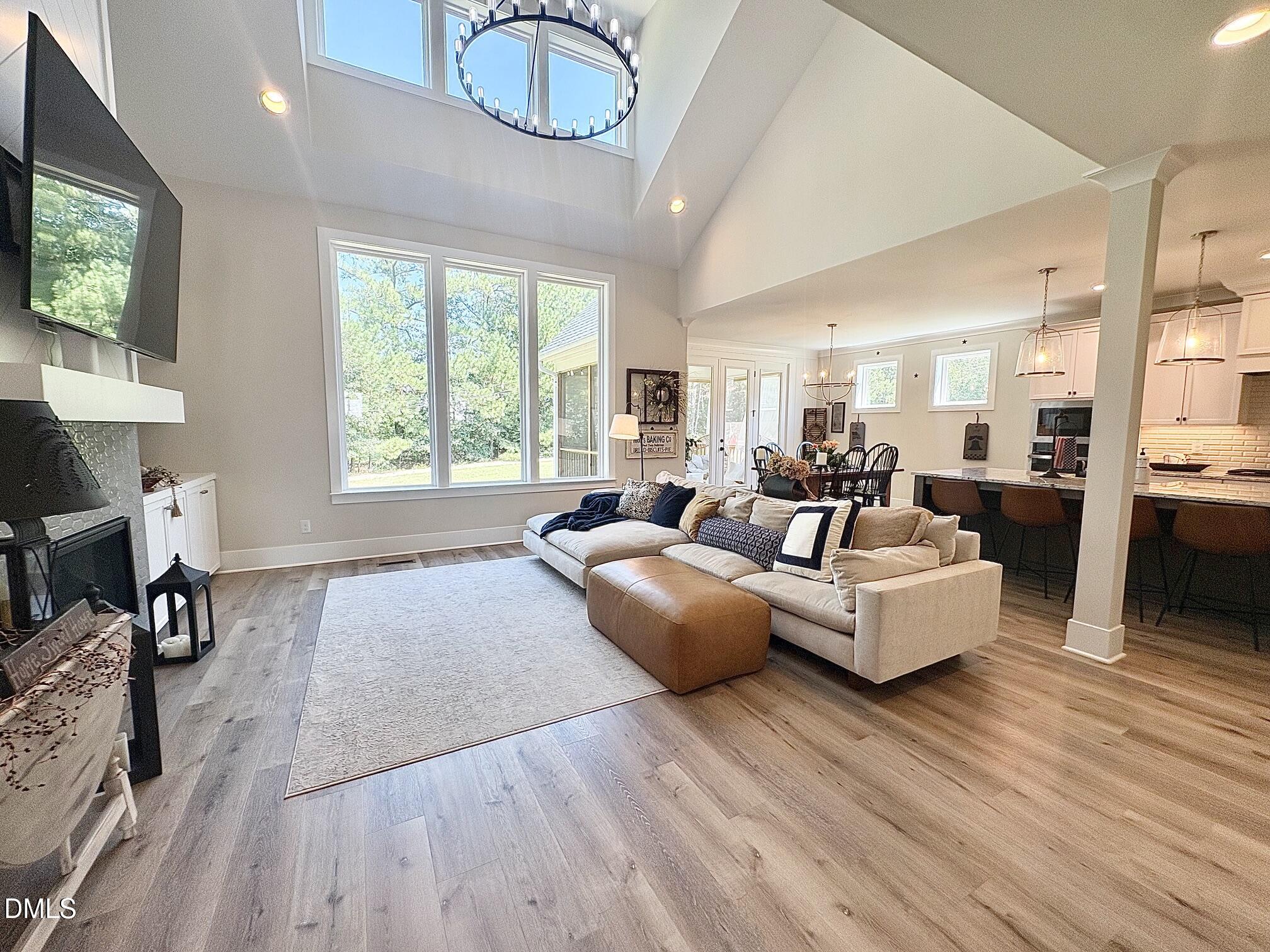 6521 Camellia Creek Drive Property Photo 8