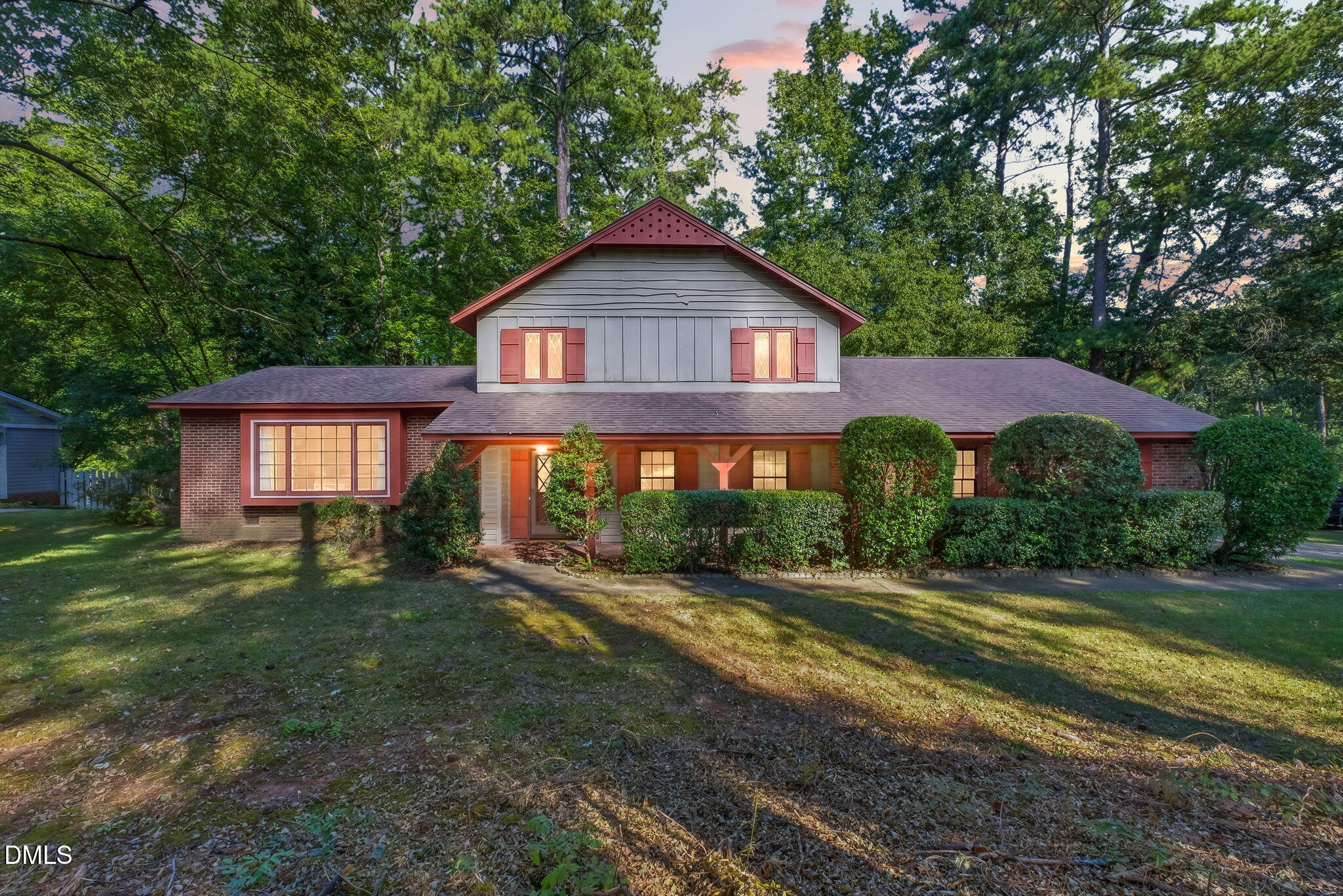 1202 Wellington Lane Property Photo 1