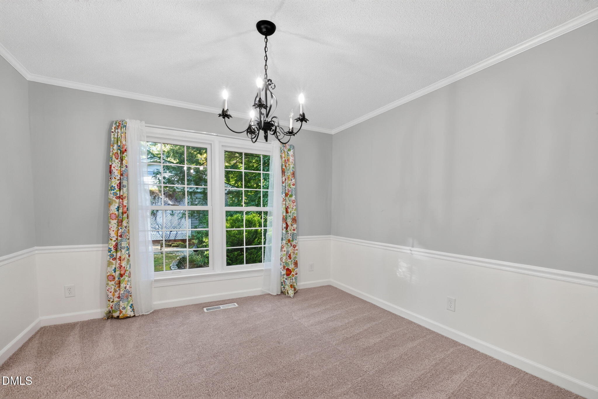 1202 Wellington Lane Property Photo 9