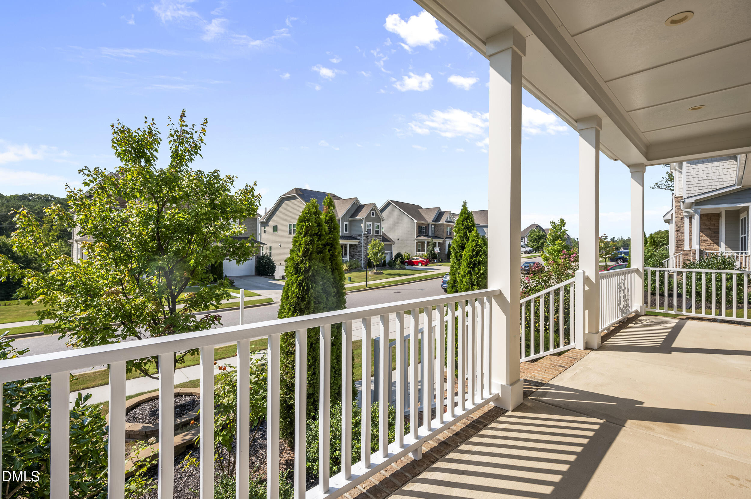 613 White Oak Pond Road Property Photo 4