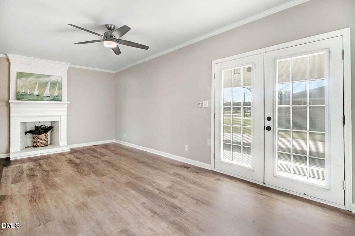 1676 Tommys Road Property Photo 12