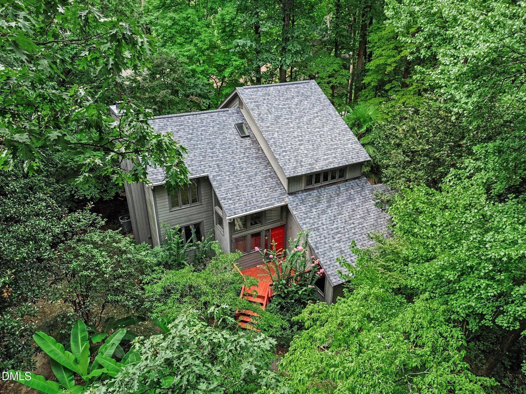 Picture of 814 Lake Forest Drive