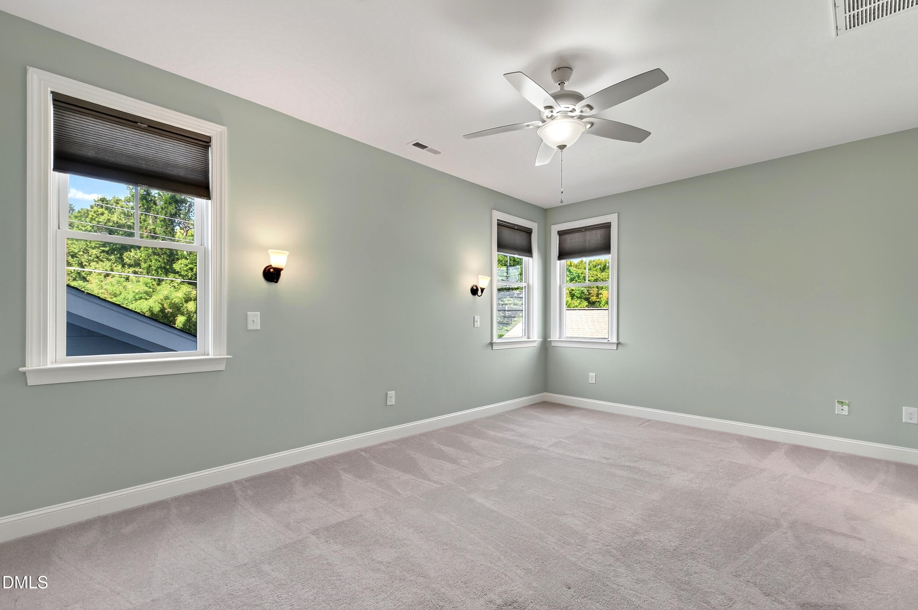 412 S Camellia Street Property Photo 23
