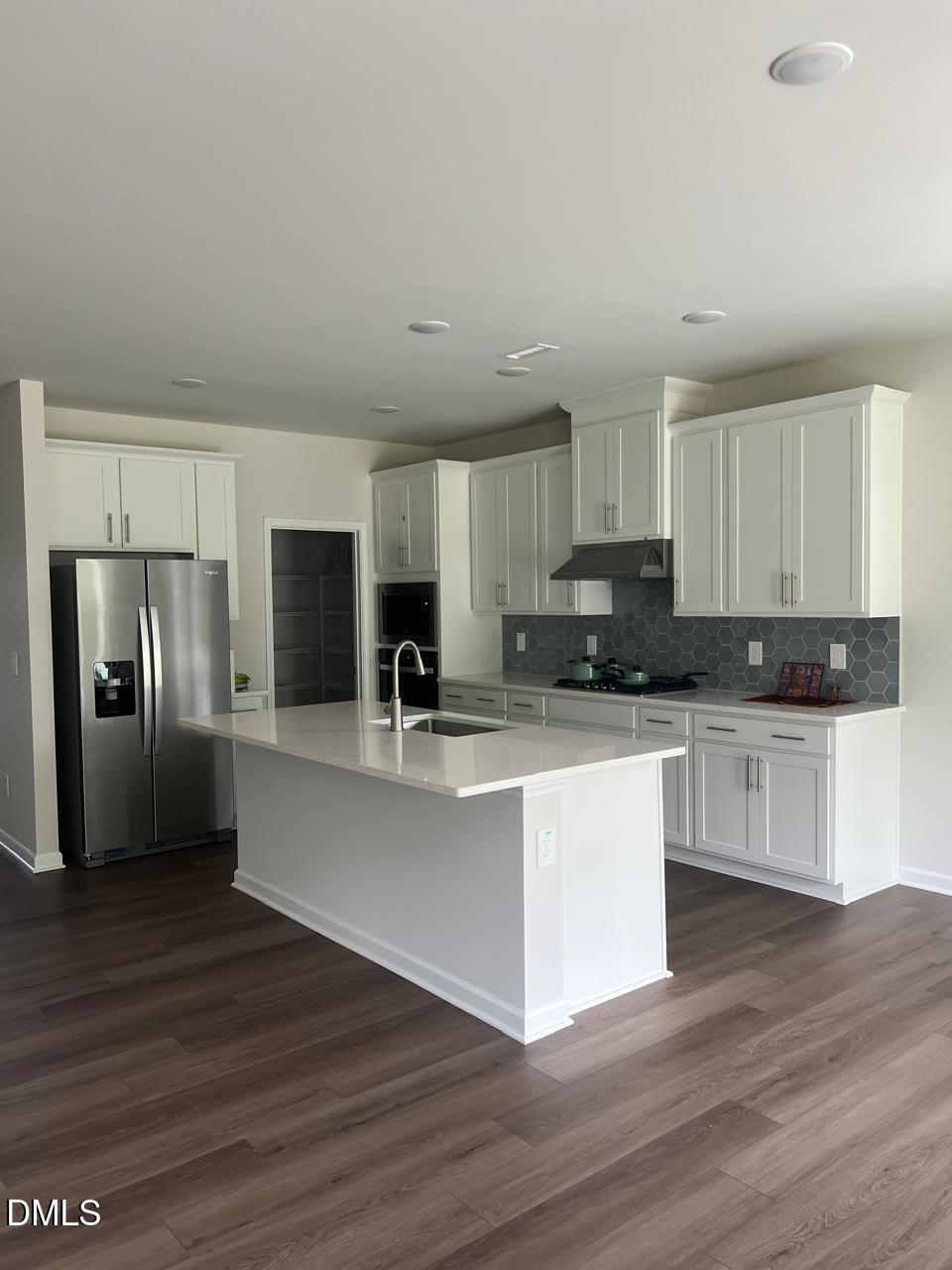 580 Bridger Drive Property Photo 3