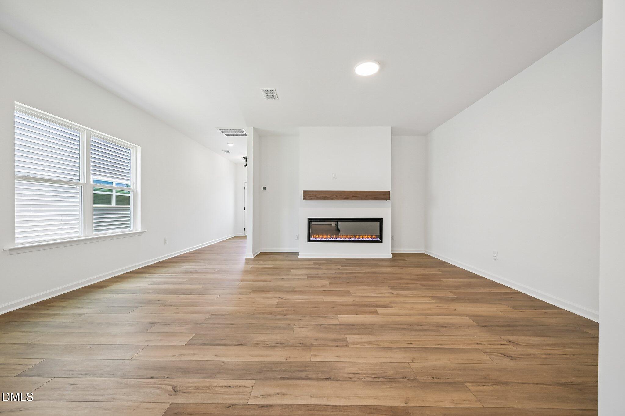 161 Marvel Drive 97 Property Photo 6