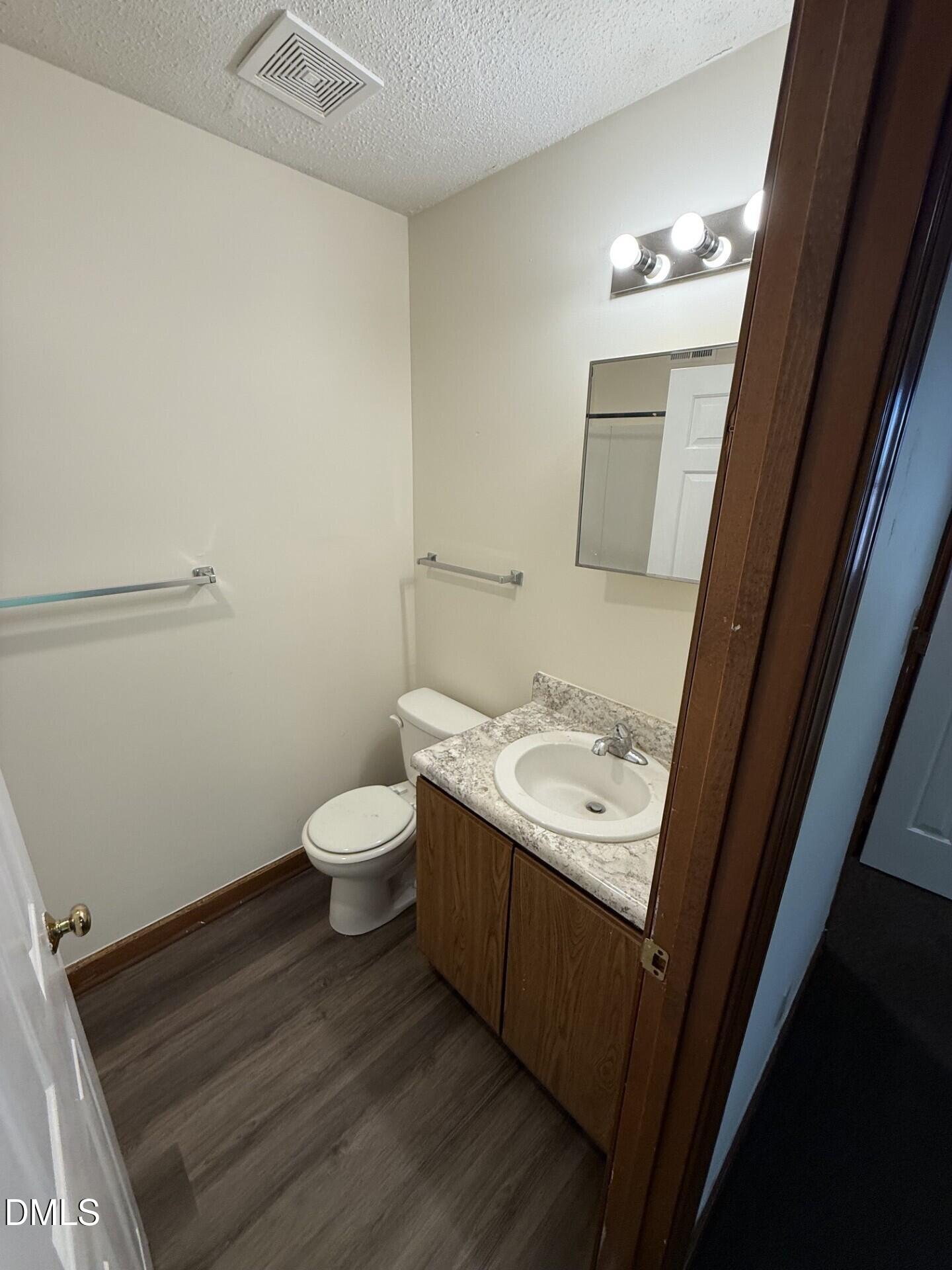 3520 Ivy Commons Drive 301 Property Photo 6