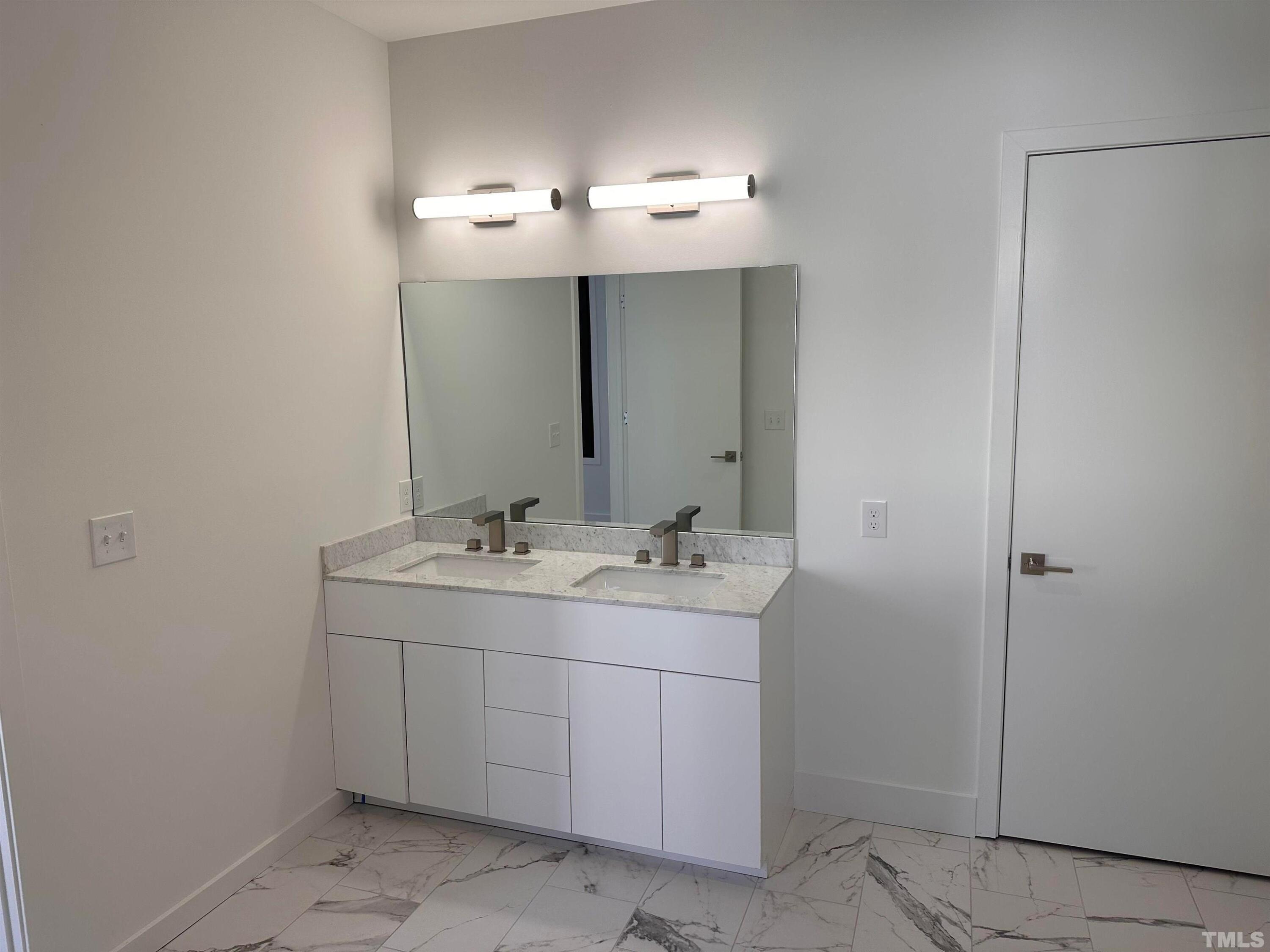 1112 Nova Street Property Photo 16