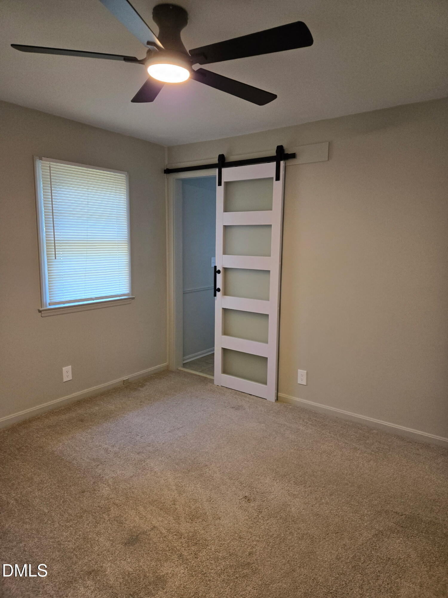 25 E North Street Property Photo 9