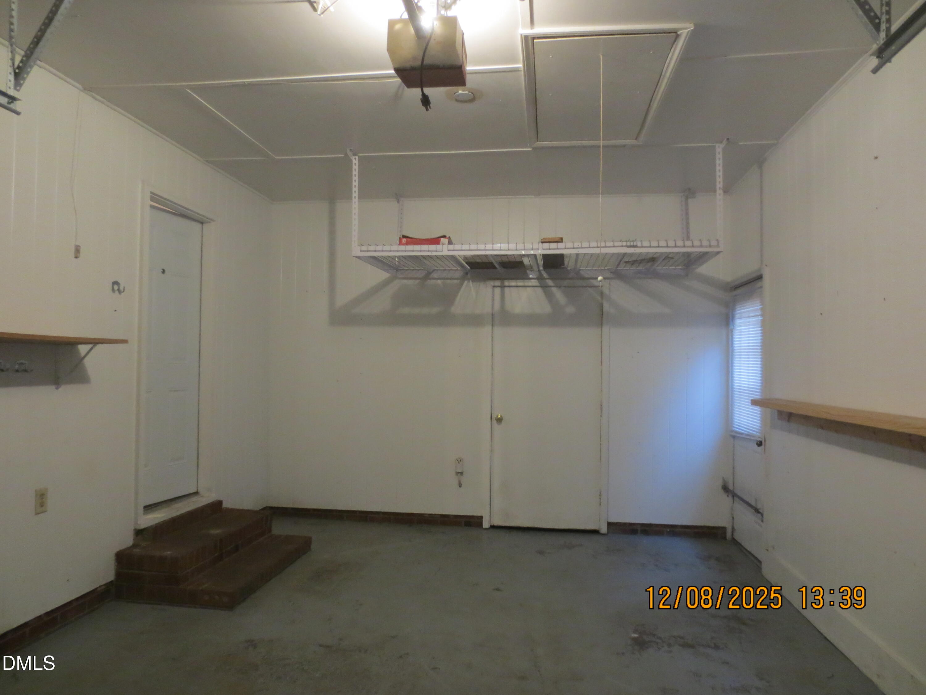 25 E North Street Property Photo 15