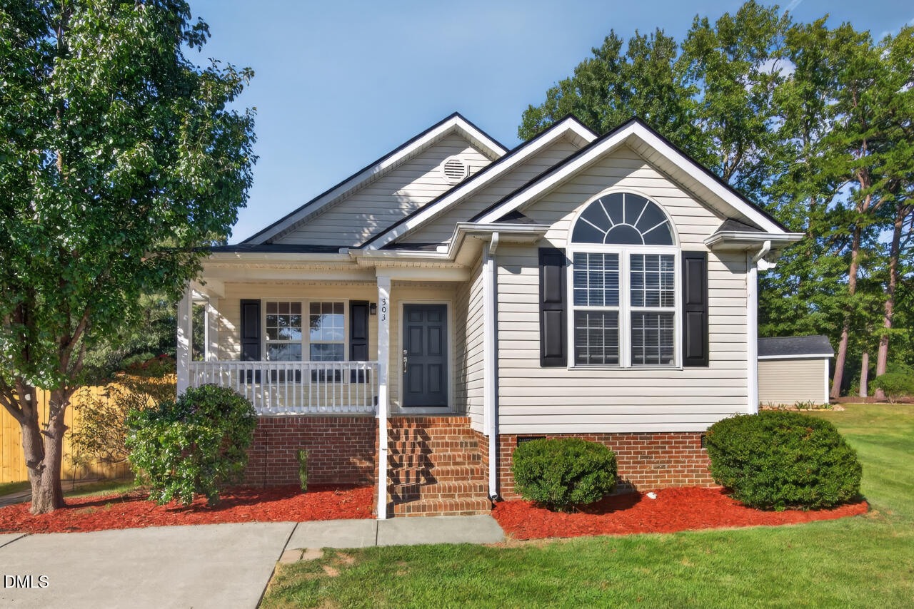 303 Gallop Court Property Photo 1
