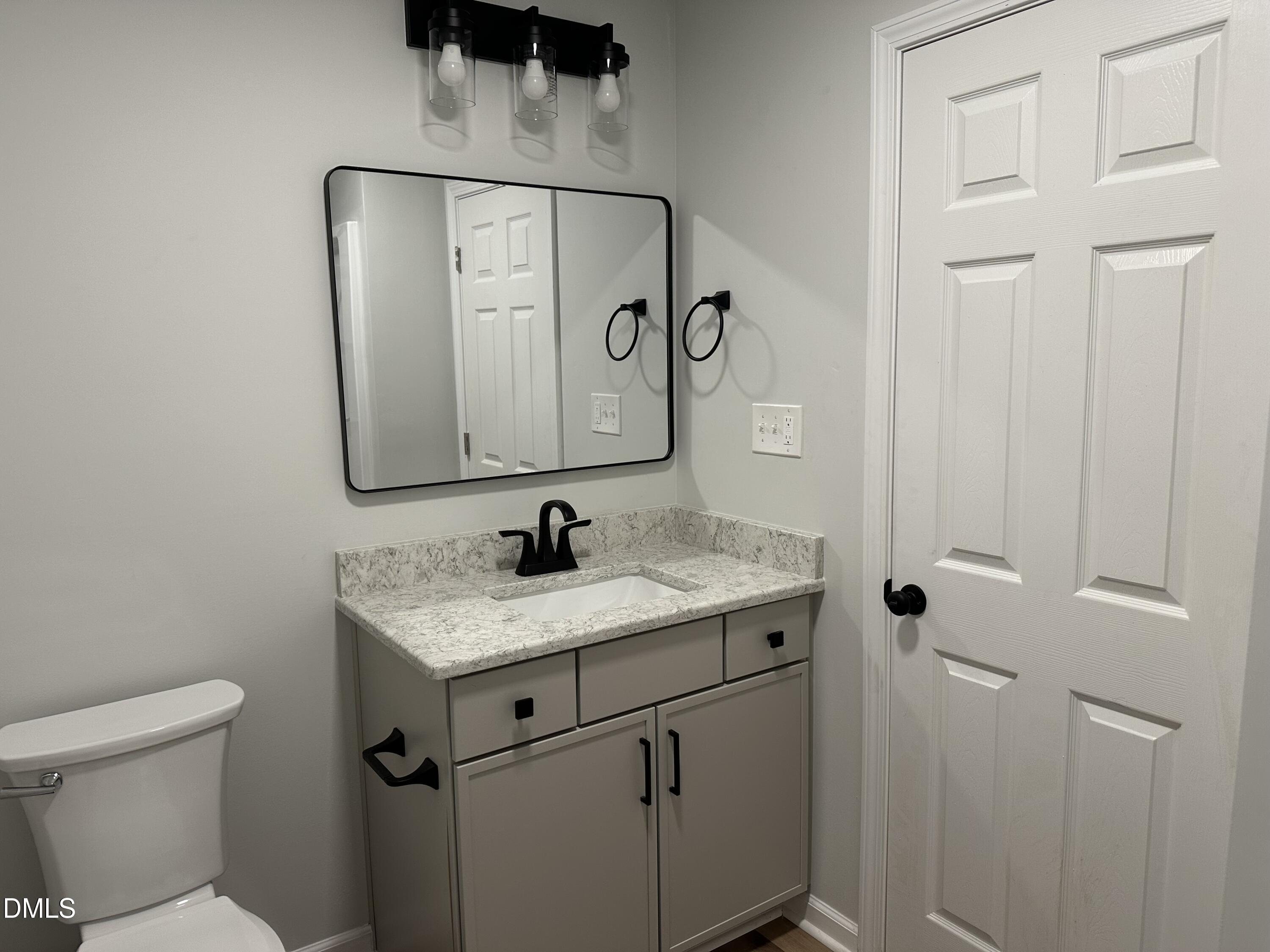 113 Beam Circle Property Photo 16