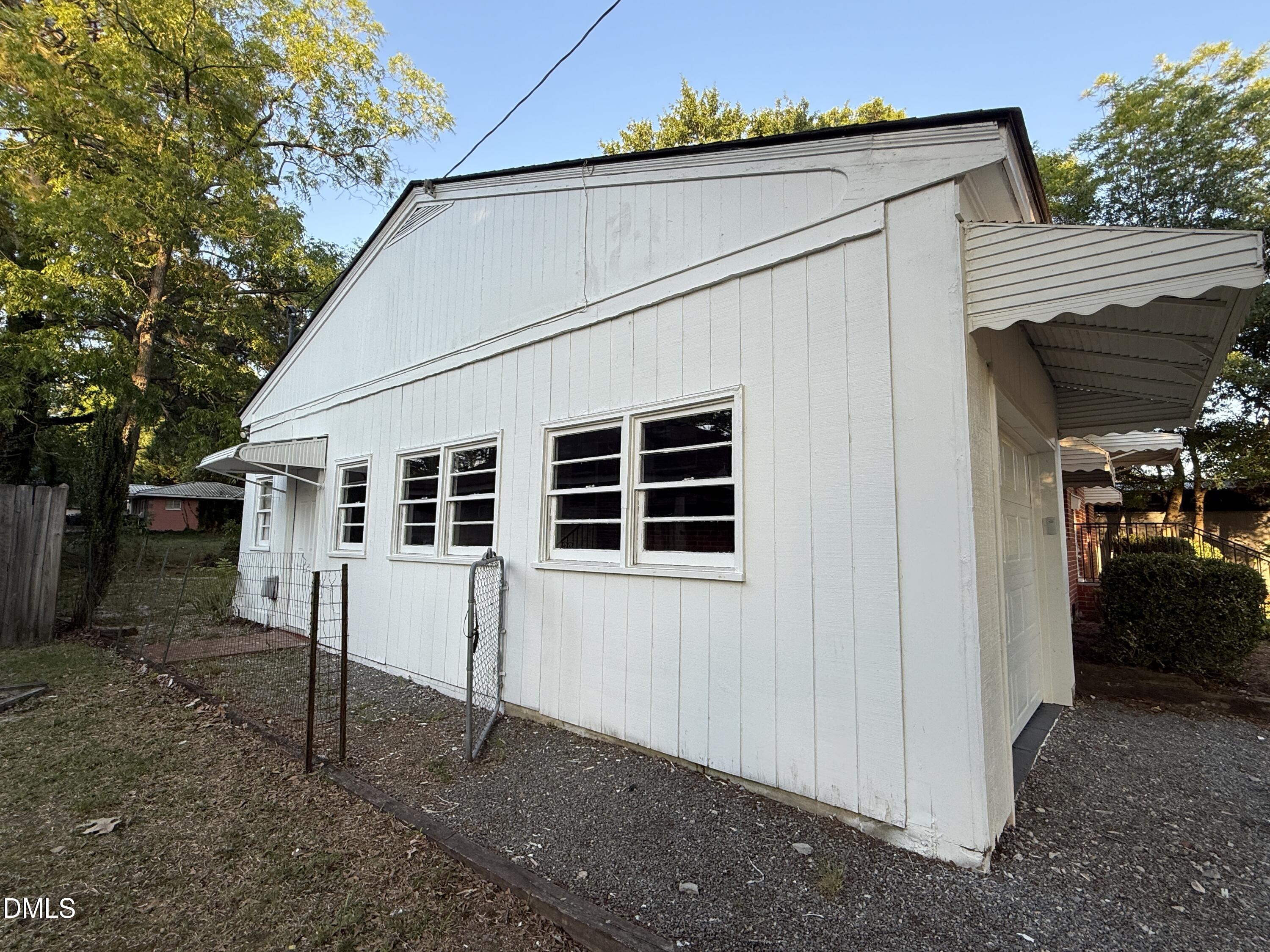 316 Hamby Street Property Photo 4