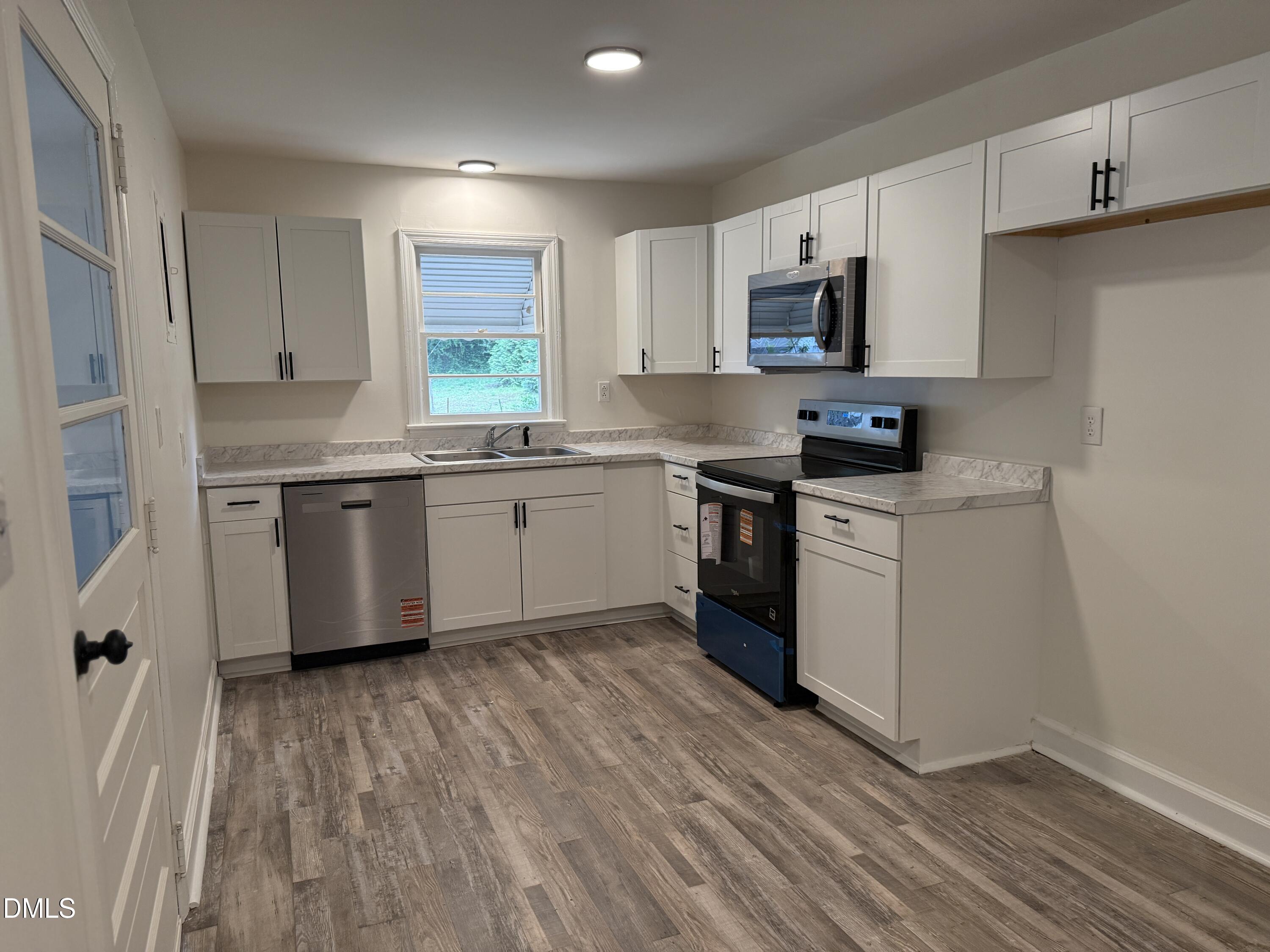 316 Hamby Street Property Photo 9