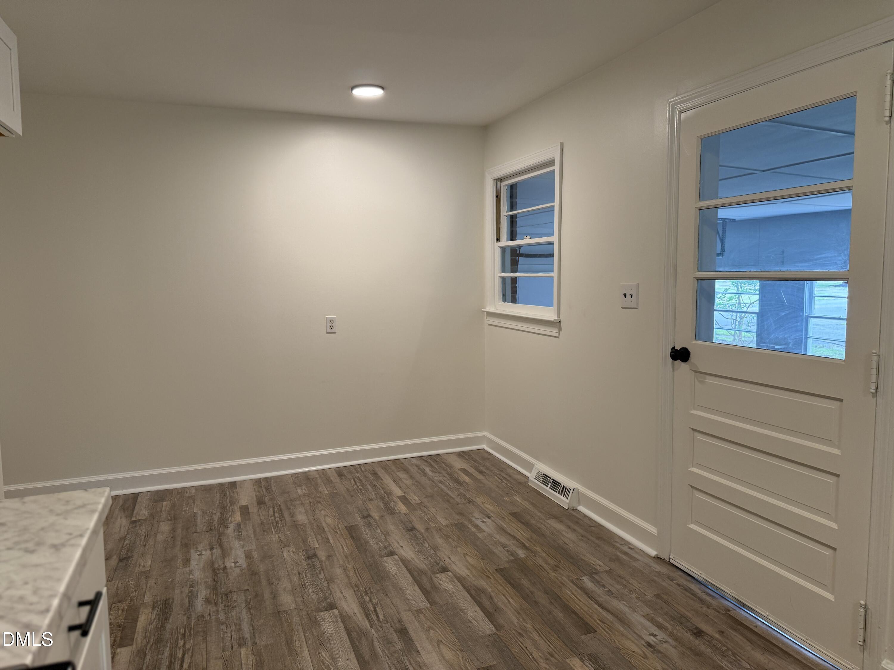 316 Hamby Street Property Photo 11