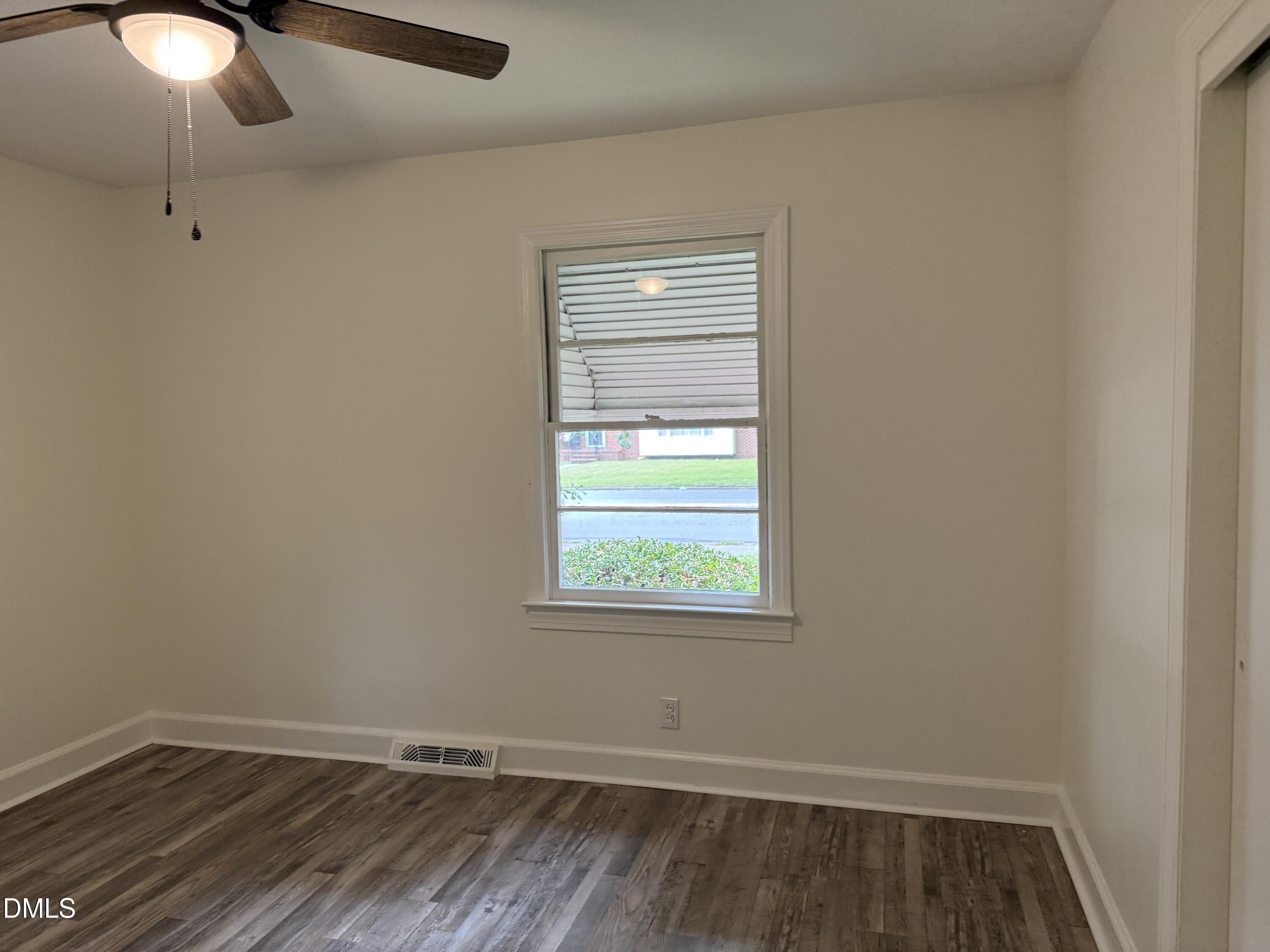 316 Hamby Street Property Photo 14