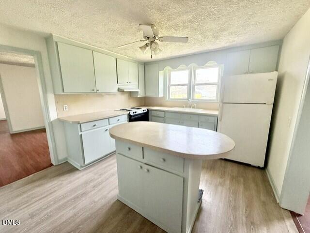 5300 Cheek Road Property Photo 3