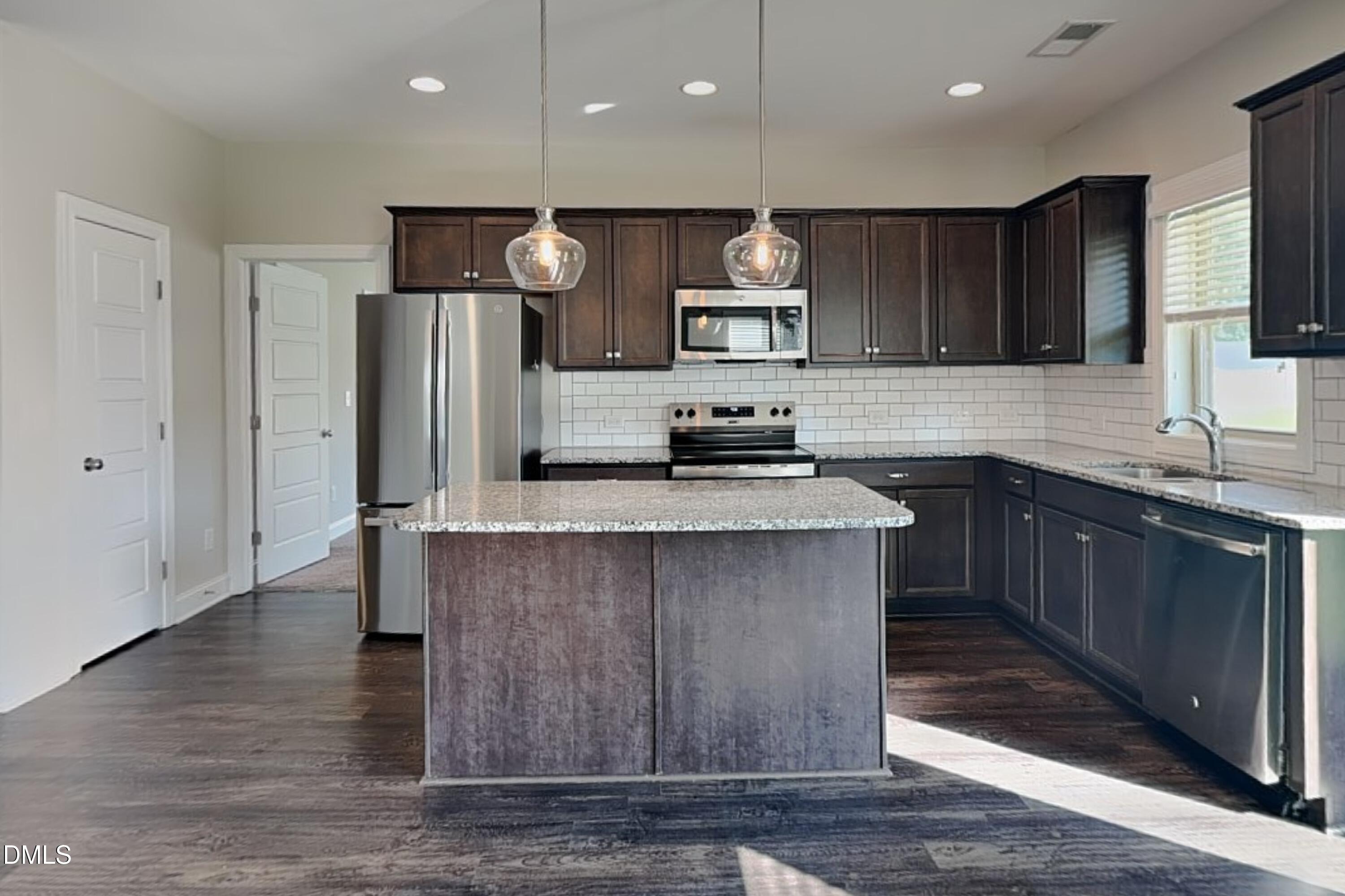 1508 Yakimas Road Property Photo 4
