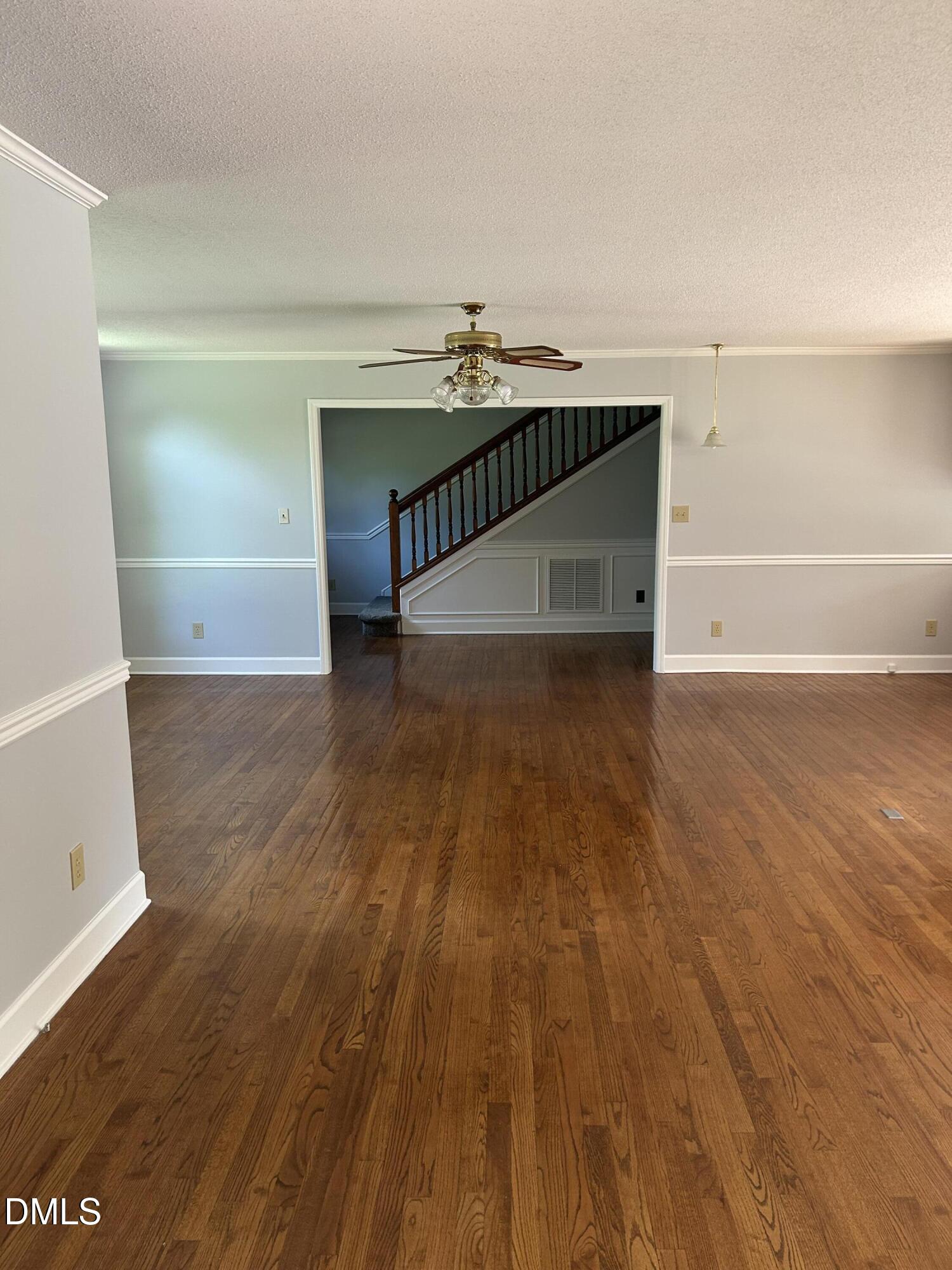 5601 Sky Lane Drive Property Photo 5