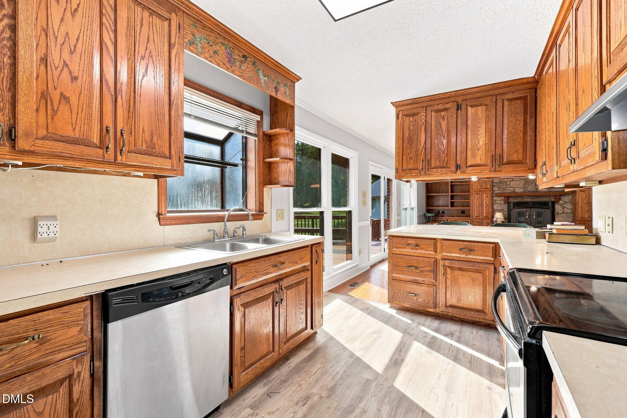 5601 Sky Lane Drive Property Photo 11
