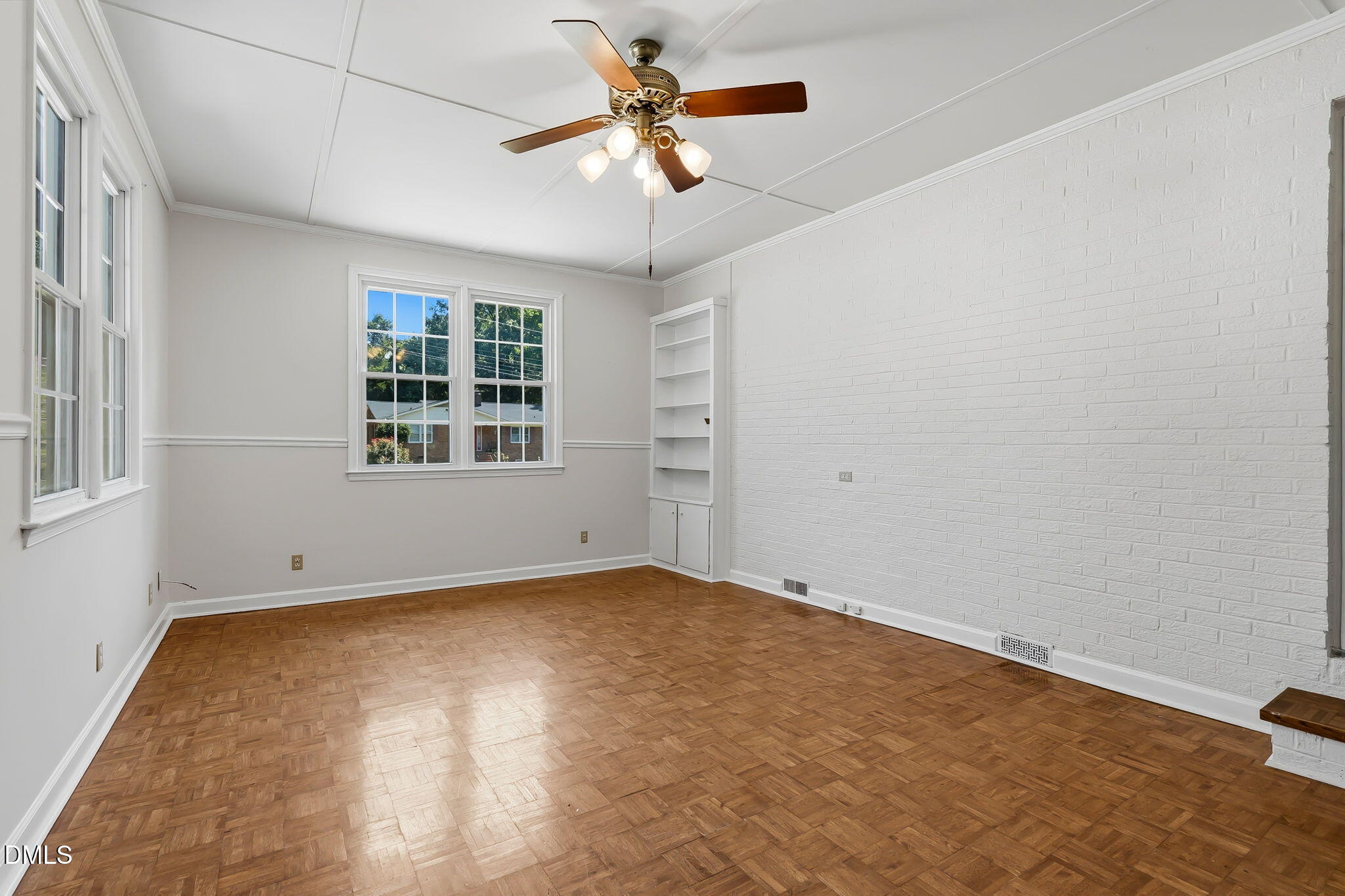 114 Dorsey Place Property Photo 28