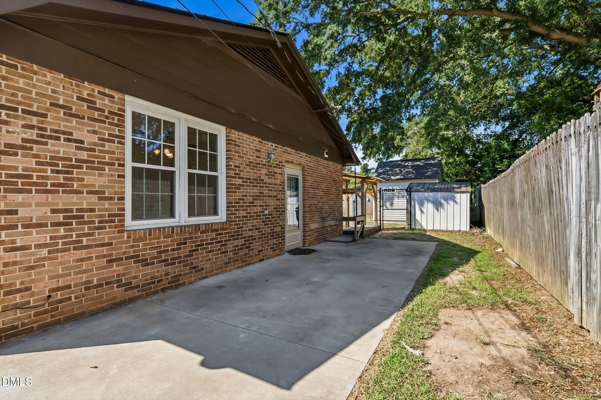 114 Dorsey Place Property Photo 34