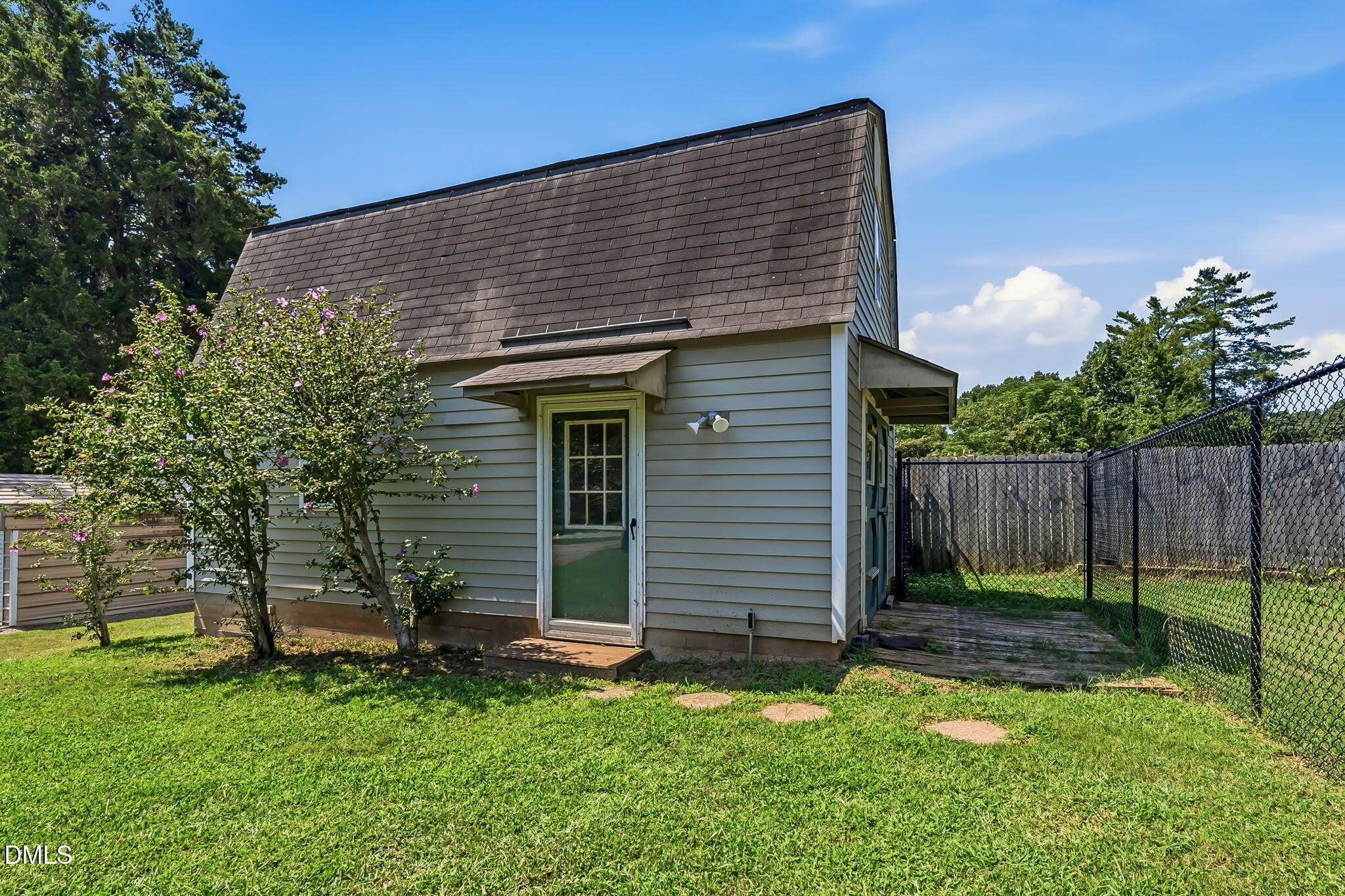 114 Dorsey Place Property Photo 40