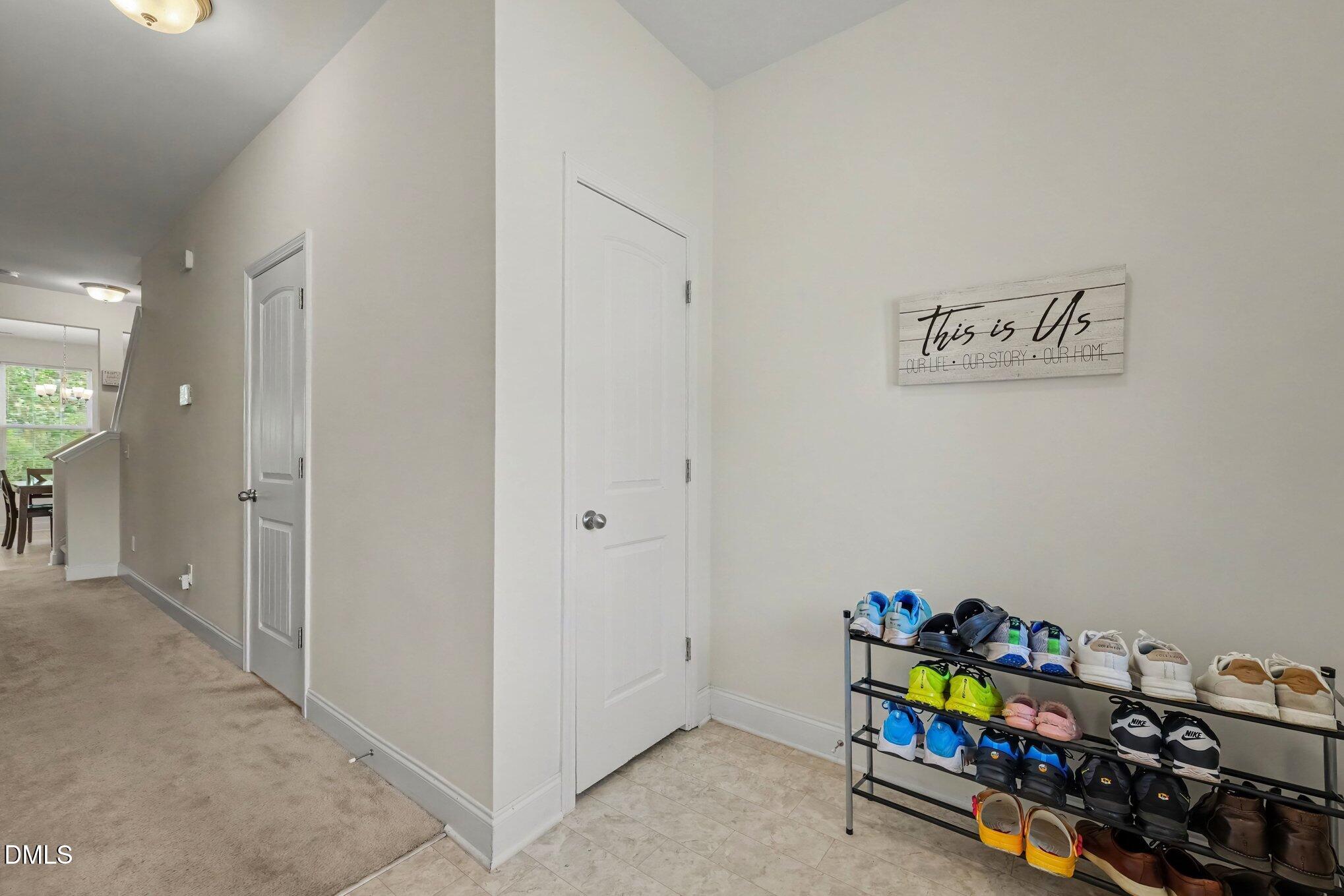 324 E Porthaven Way Property Photo 5