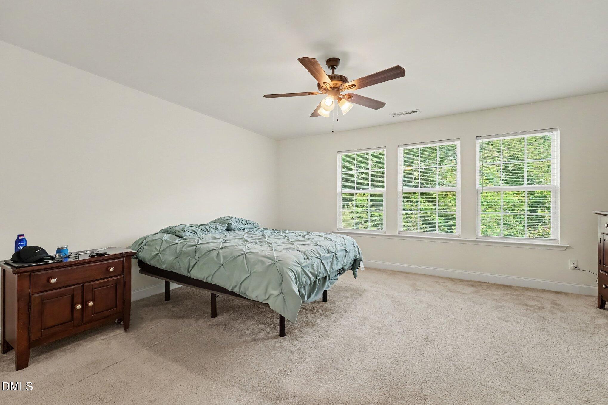 324 E Porthaven Way Property Photo 14