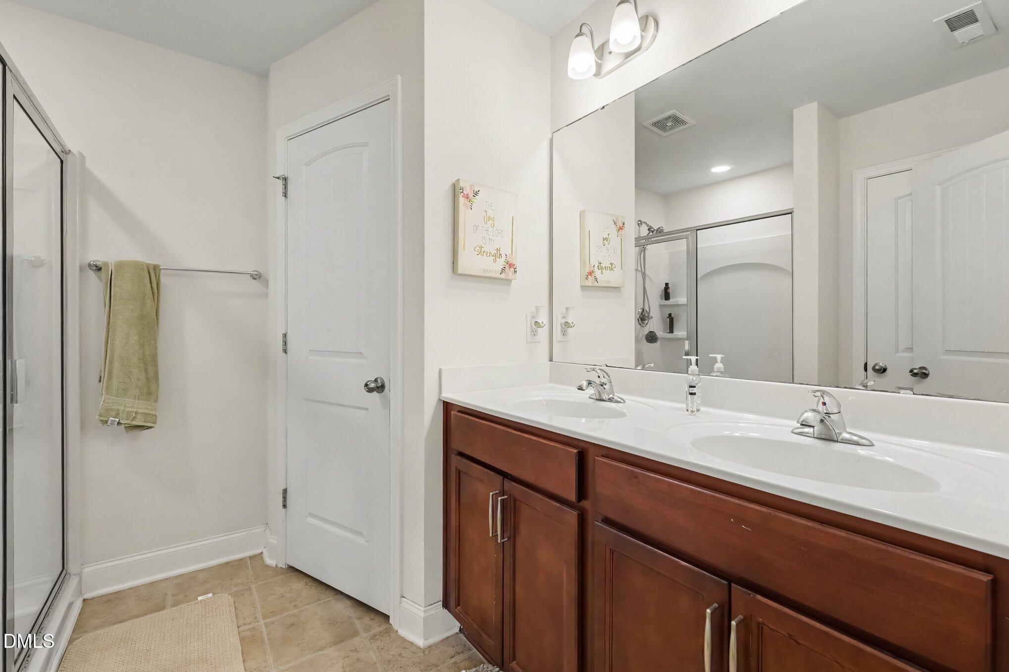 324 E Porthaven Way Property Photo 17
