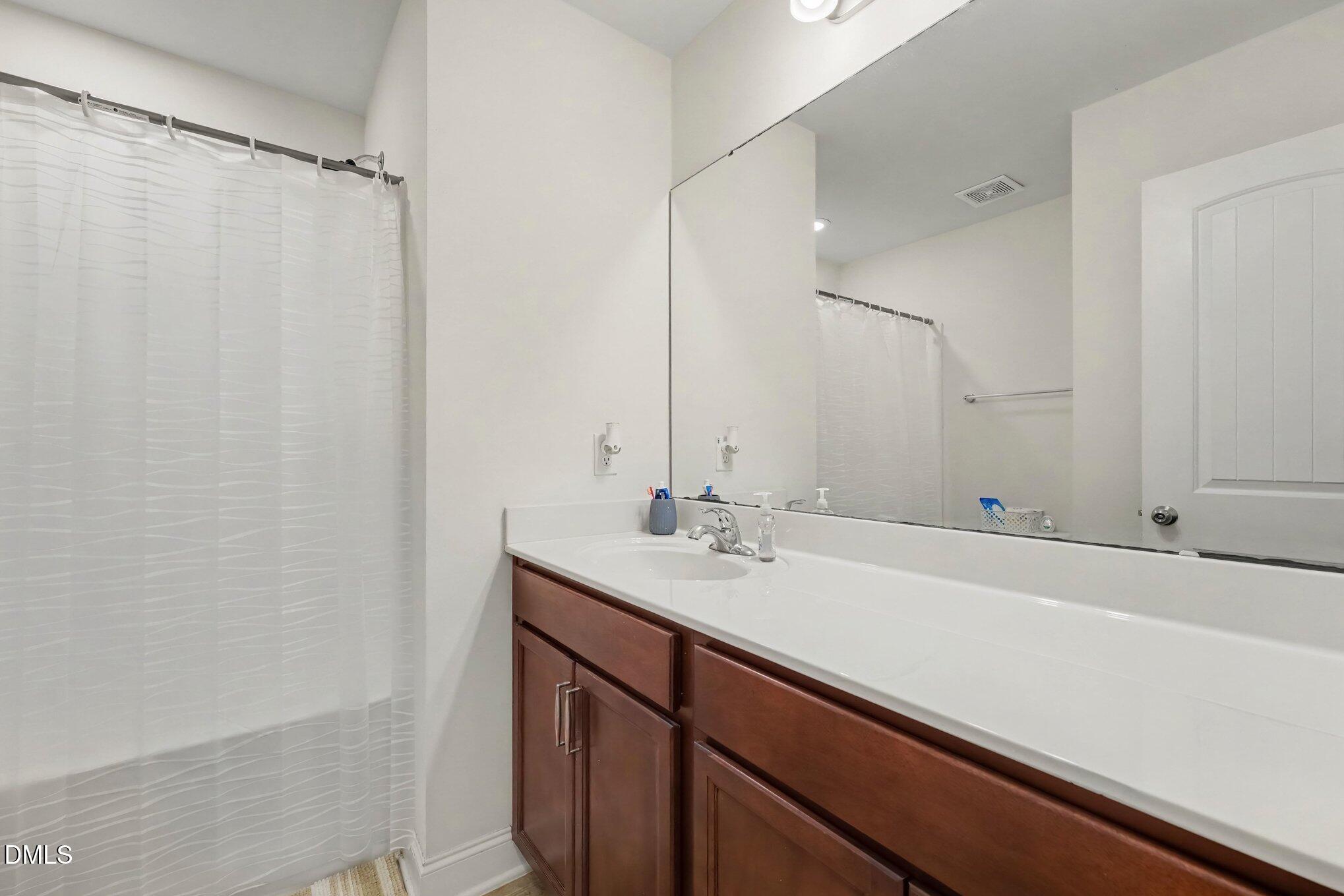 324 E Porthaven Way Property Photo 22