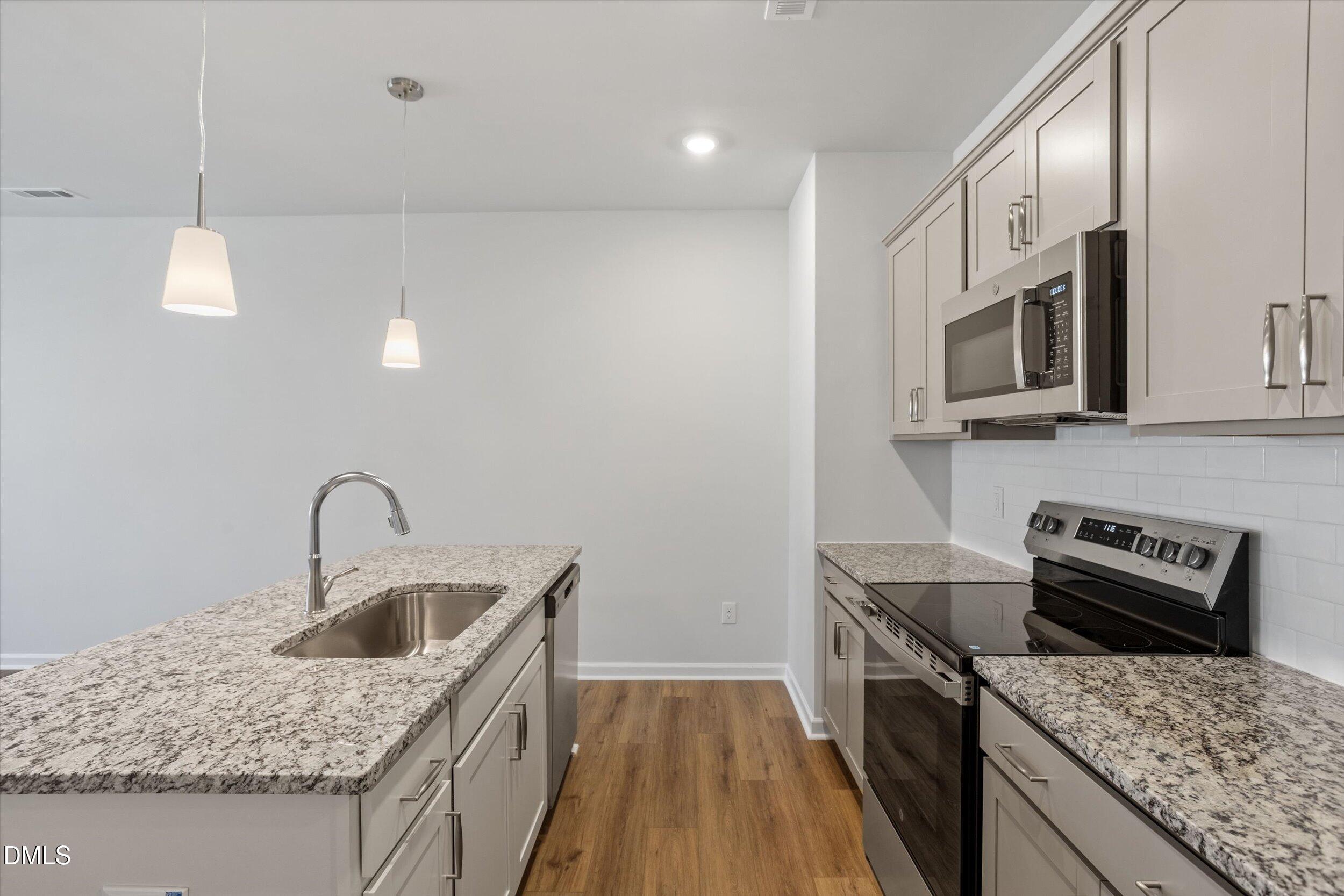 129 Blue Melody Avenue 256 Property Photo 10