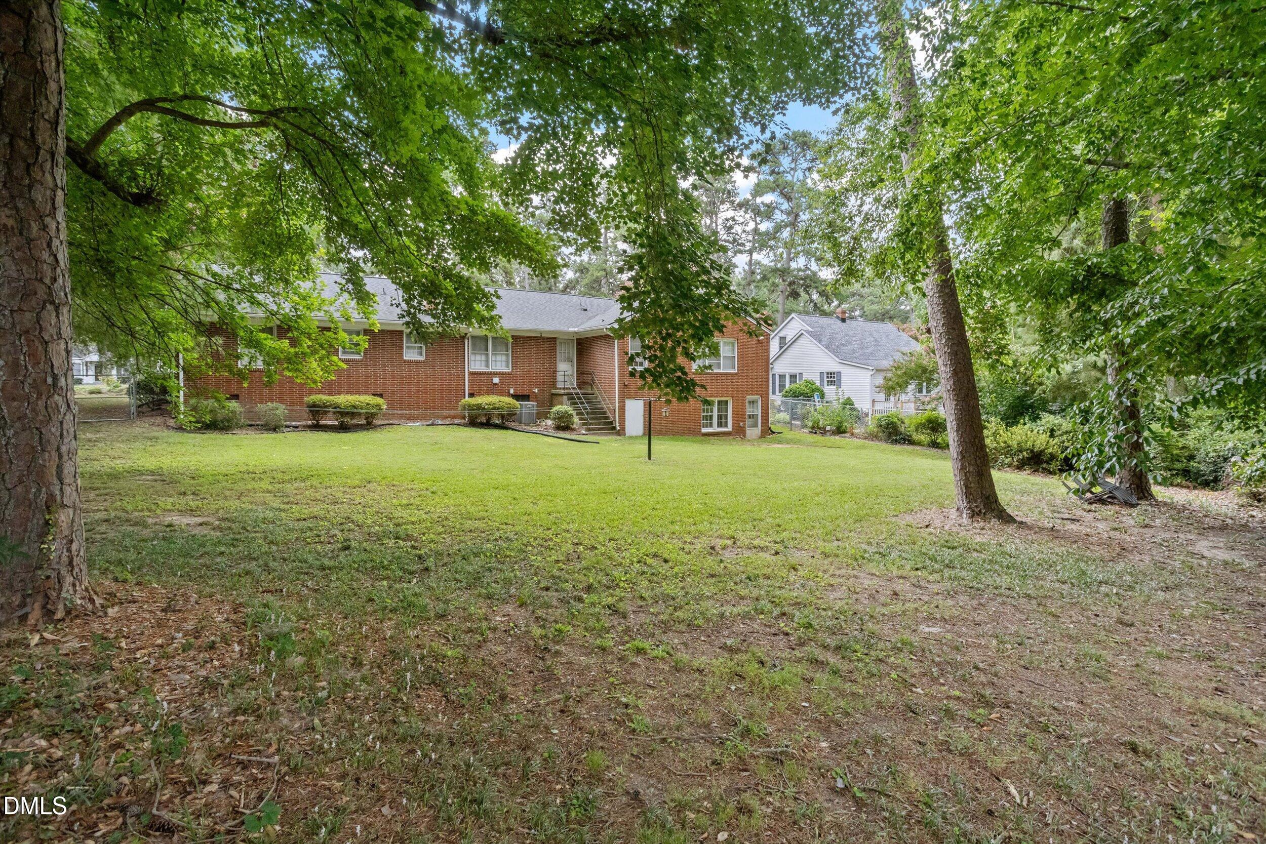 1516 Cypress Drive Property Photo 2