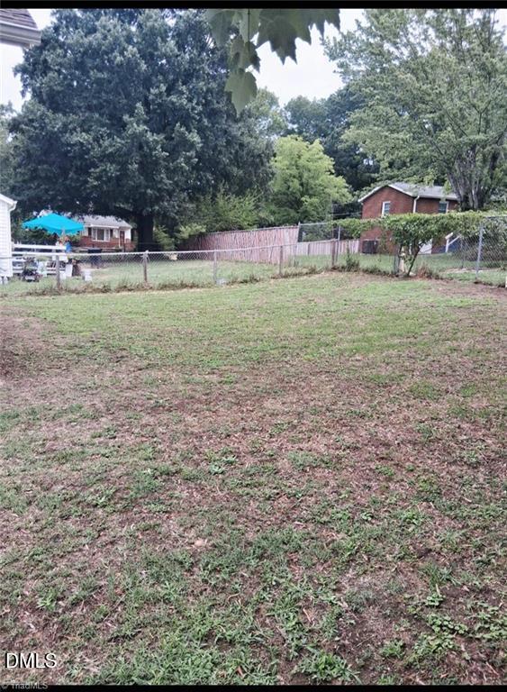 627 Dailey Street Property Photo 23