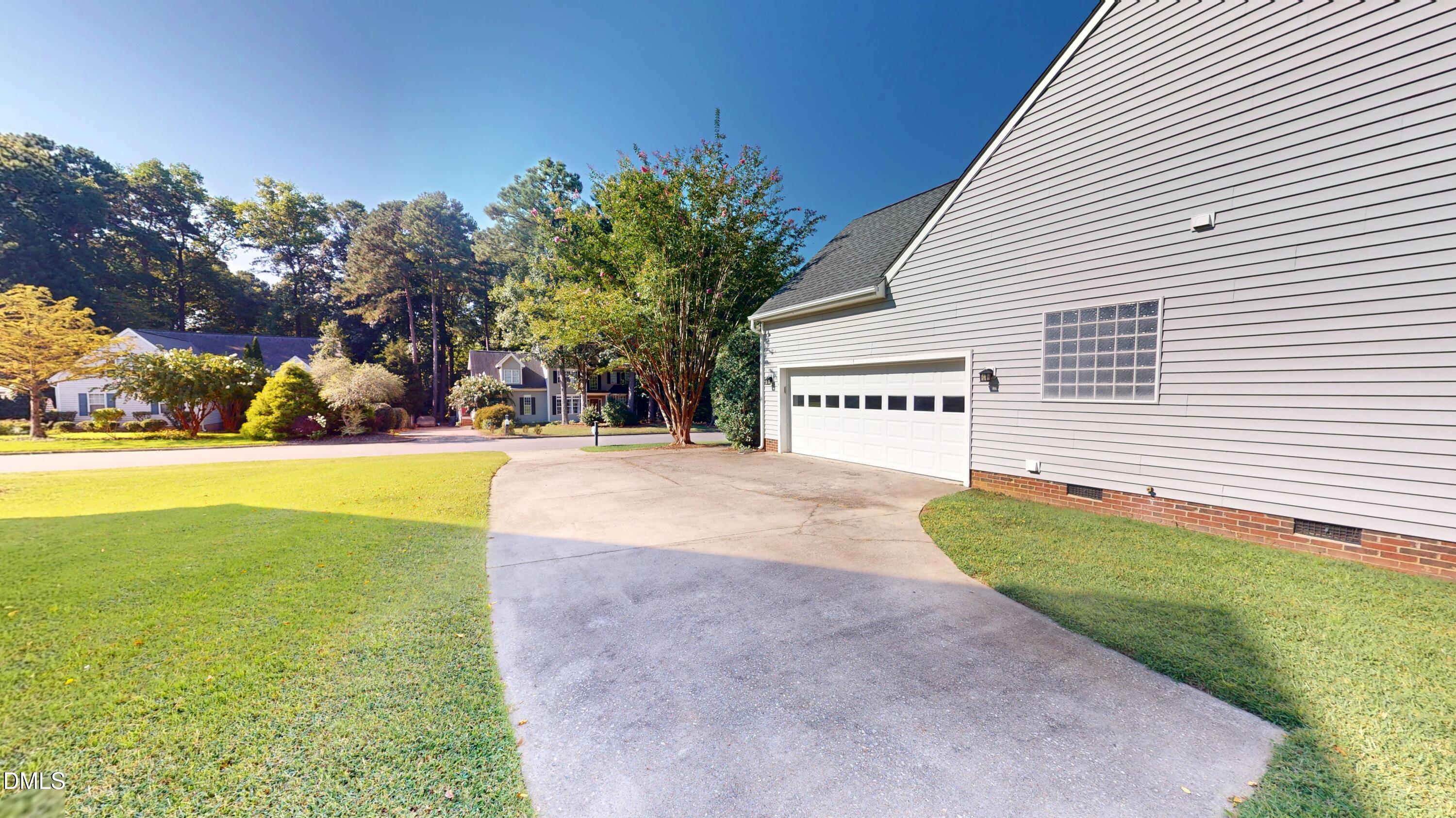 4308 Hawksong Place Property Photo 6