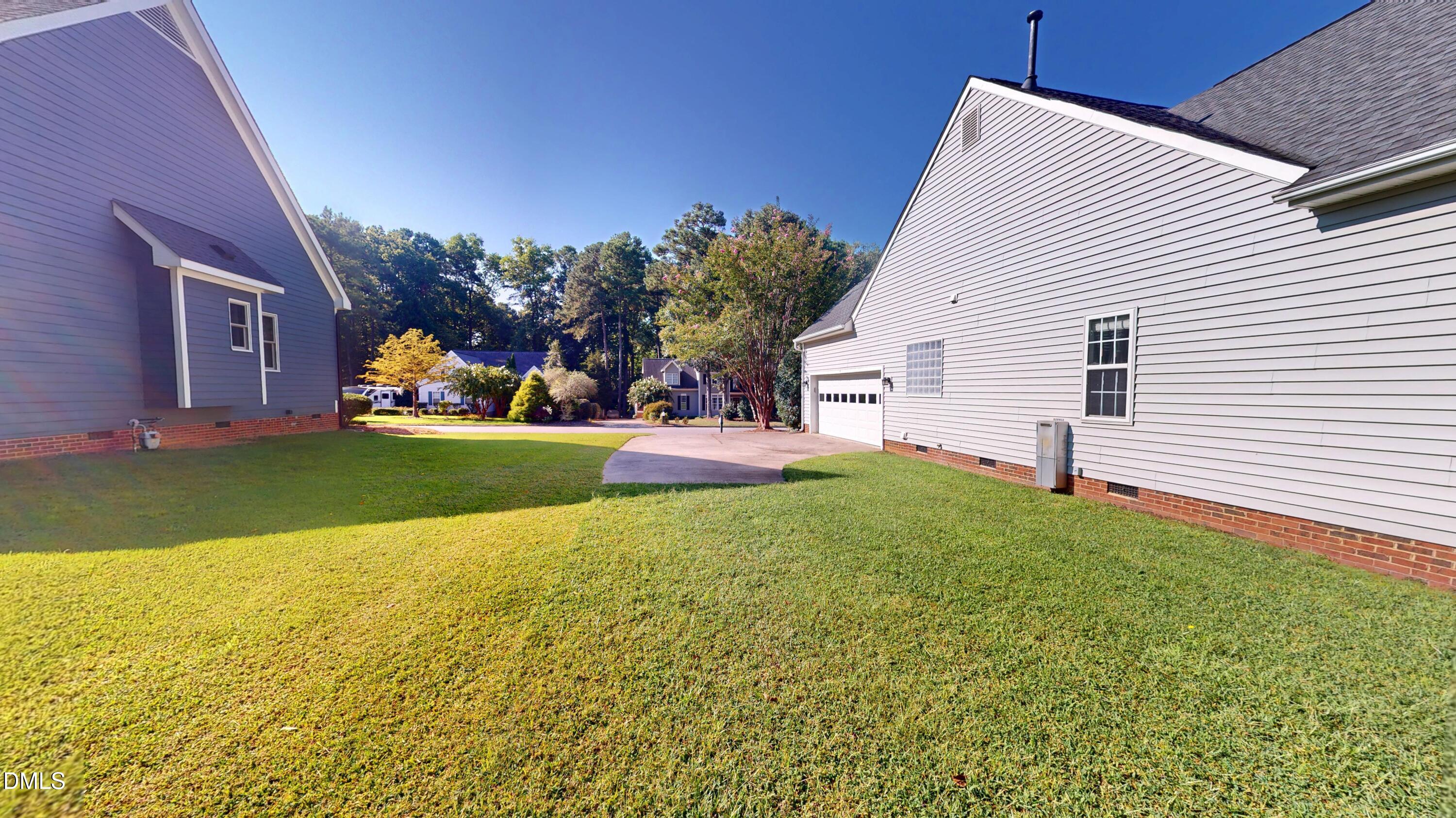 4308 Hawksong Place Property Photo 7