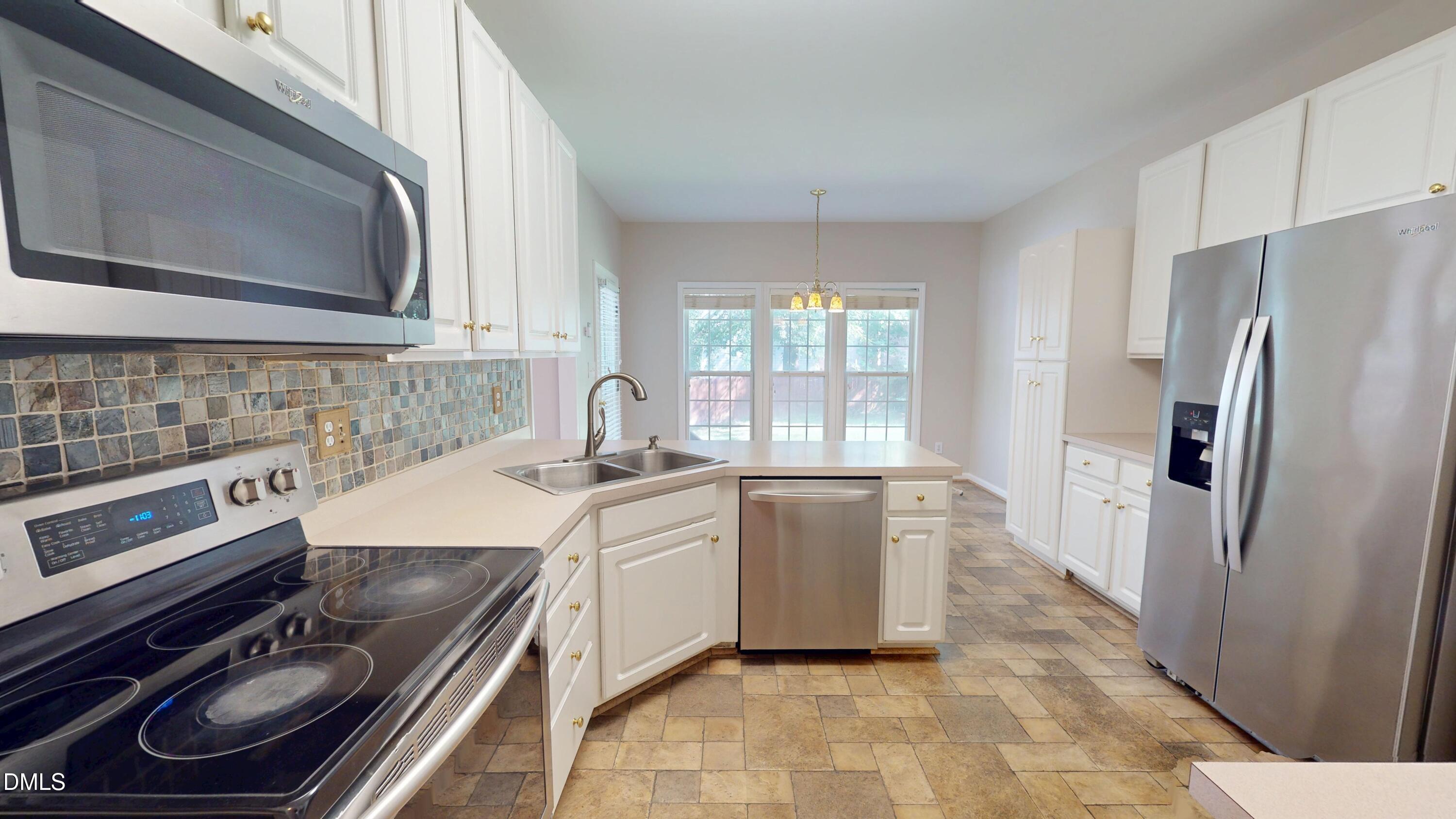 4308 Hawksong Place Property Photo 24