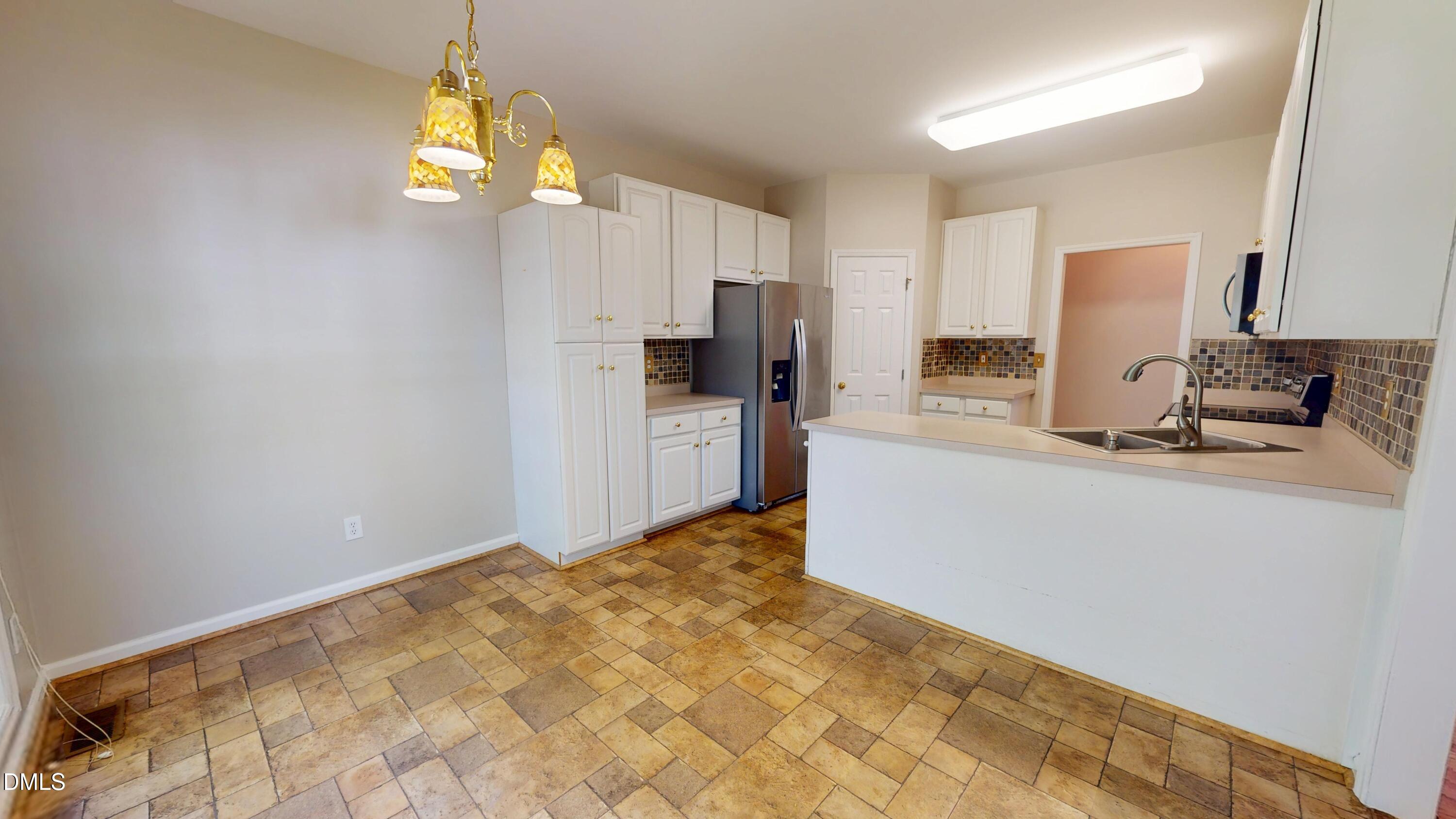 4308 Hawksong Place Property Photo 32