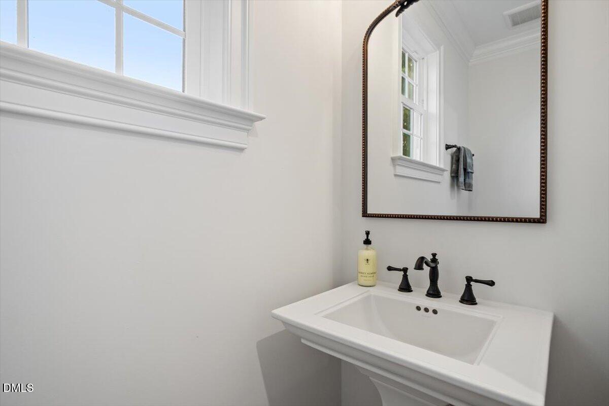 1713 Oberlin Road Property Photo 40