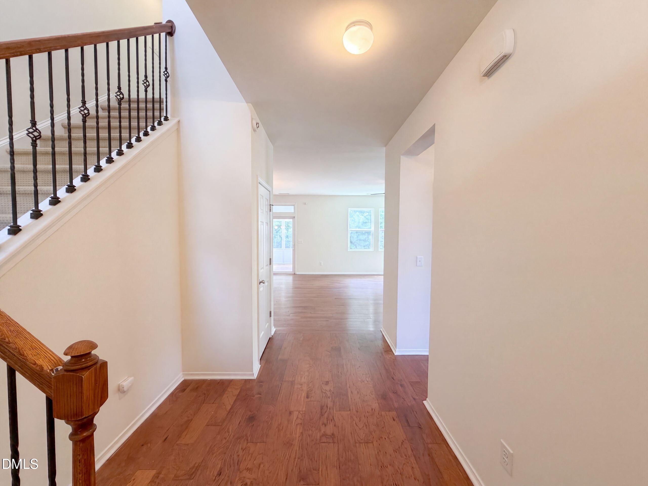 4732 Lonnie Drive Property Photo 10