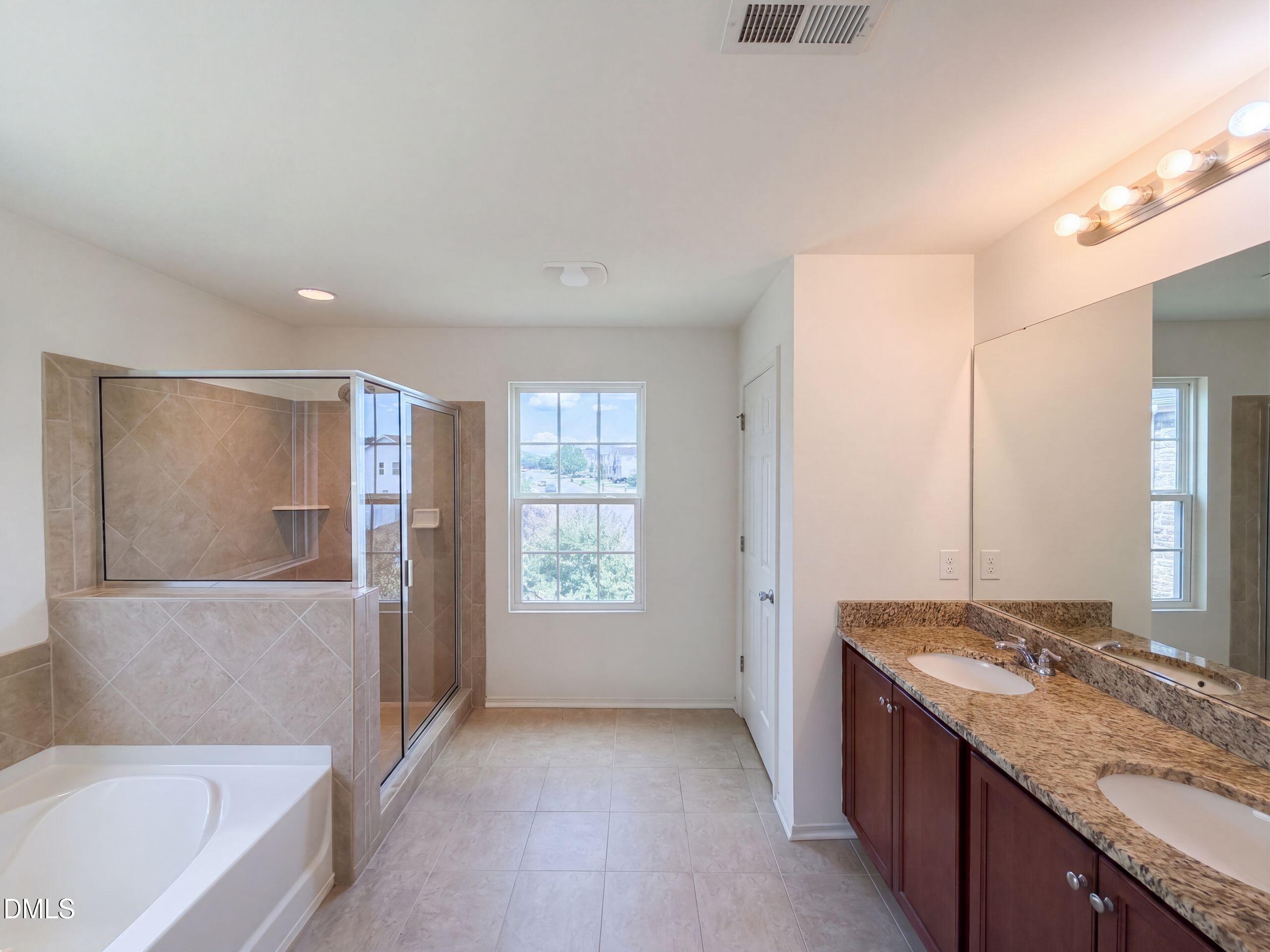 4732 Lonnie Drive Property Photo 14