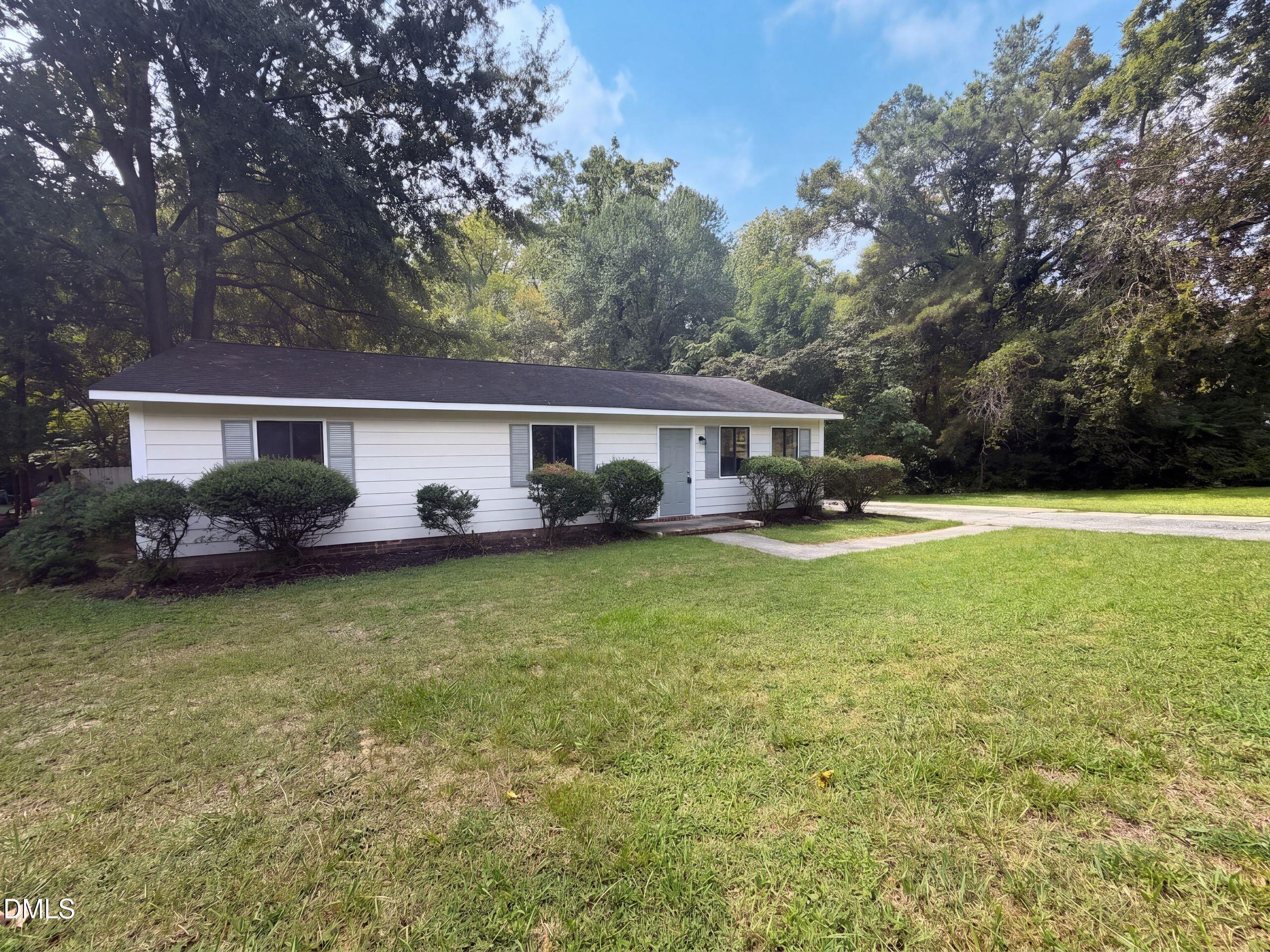 2600 Wedgedale Avenue Property Photo 1