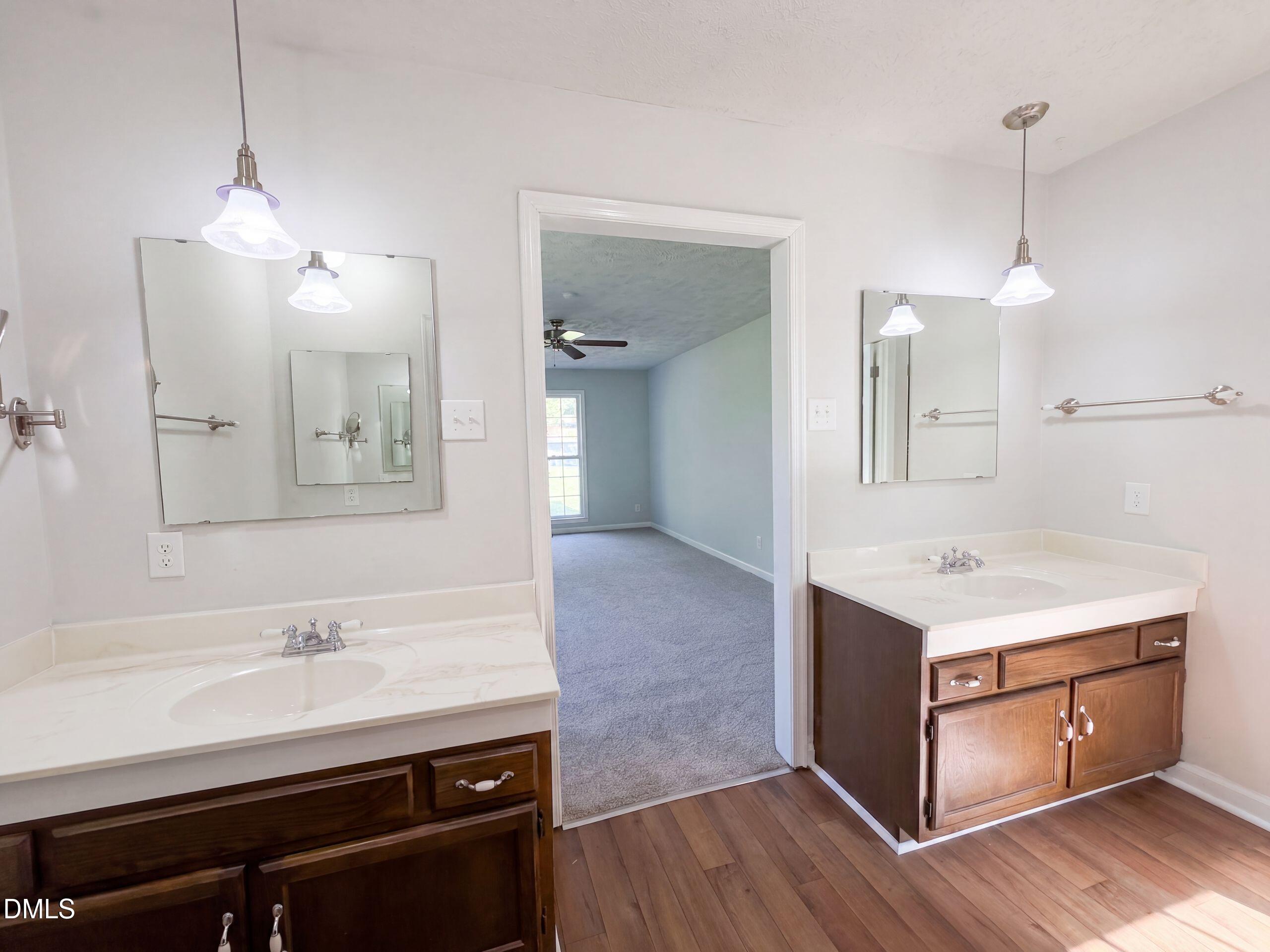 2337 Rolling Hill Road Property Photo 15