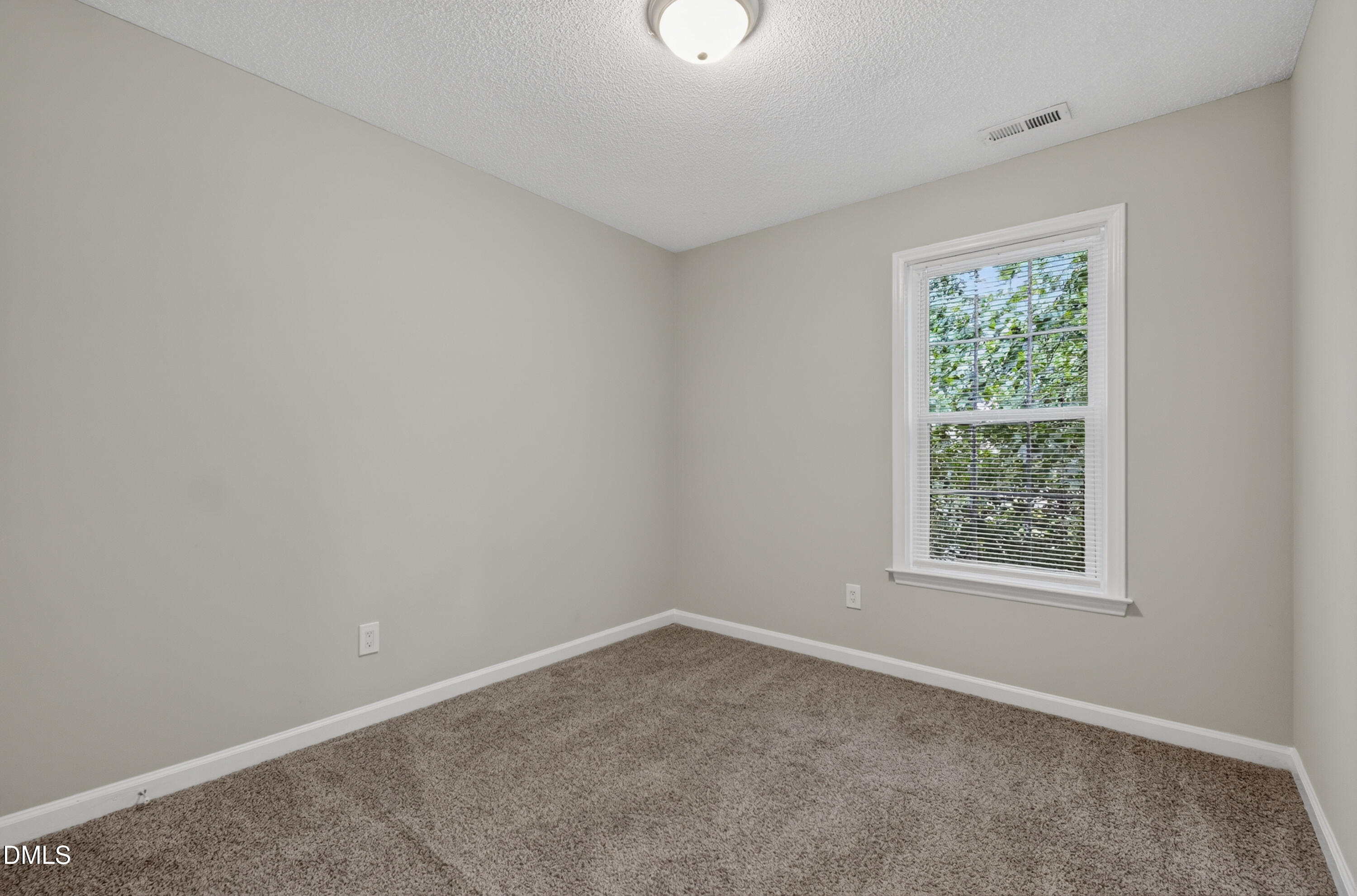 615 S Moore Street Property Photo 39