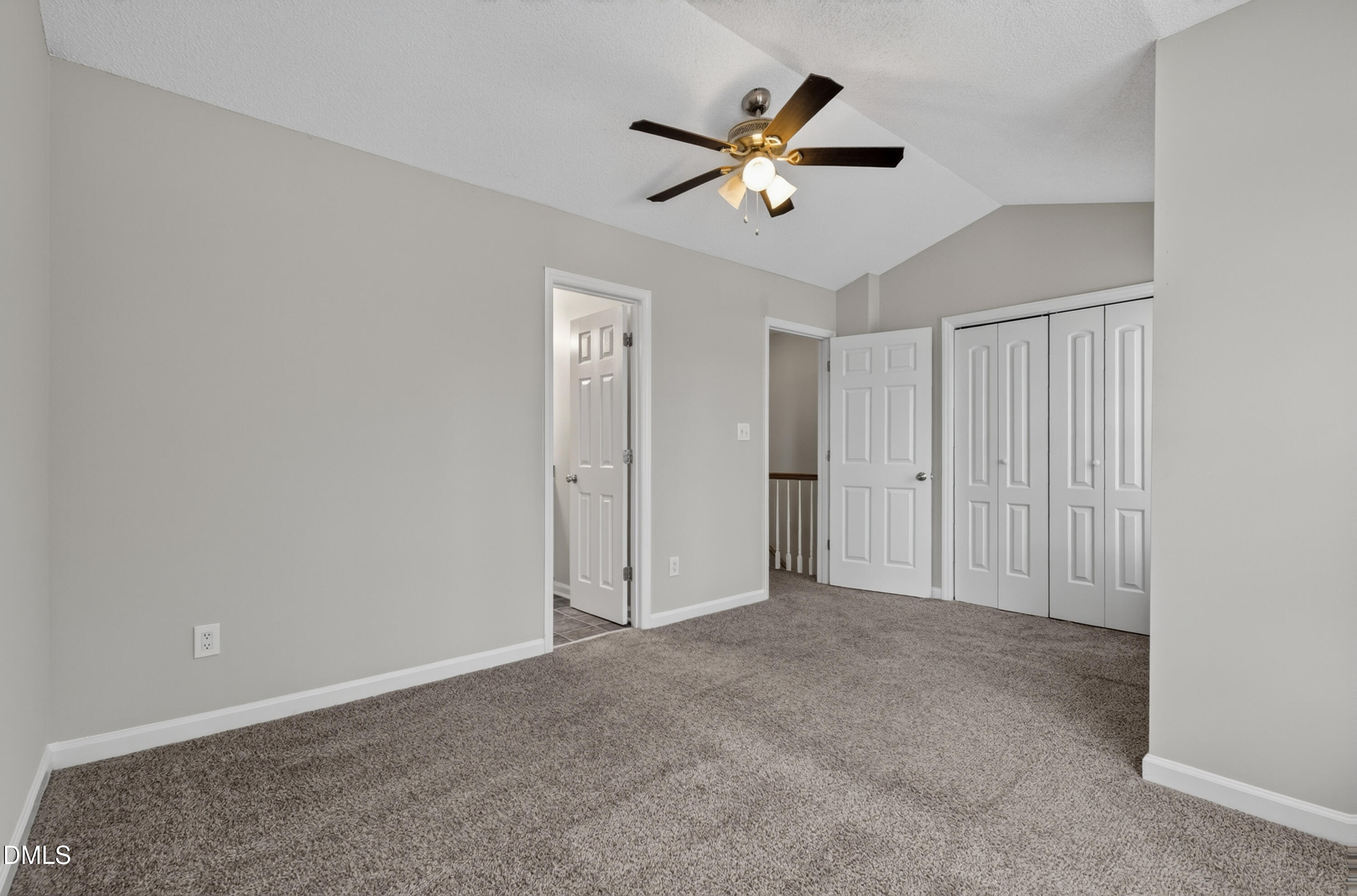 615 S Moore Street Property Photo 44